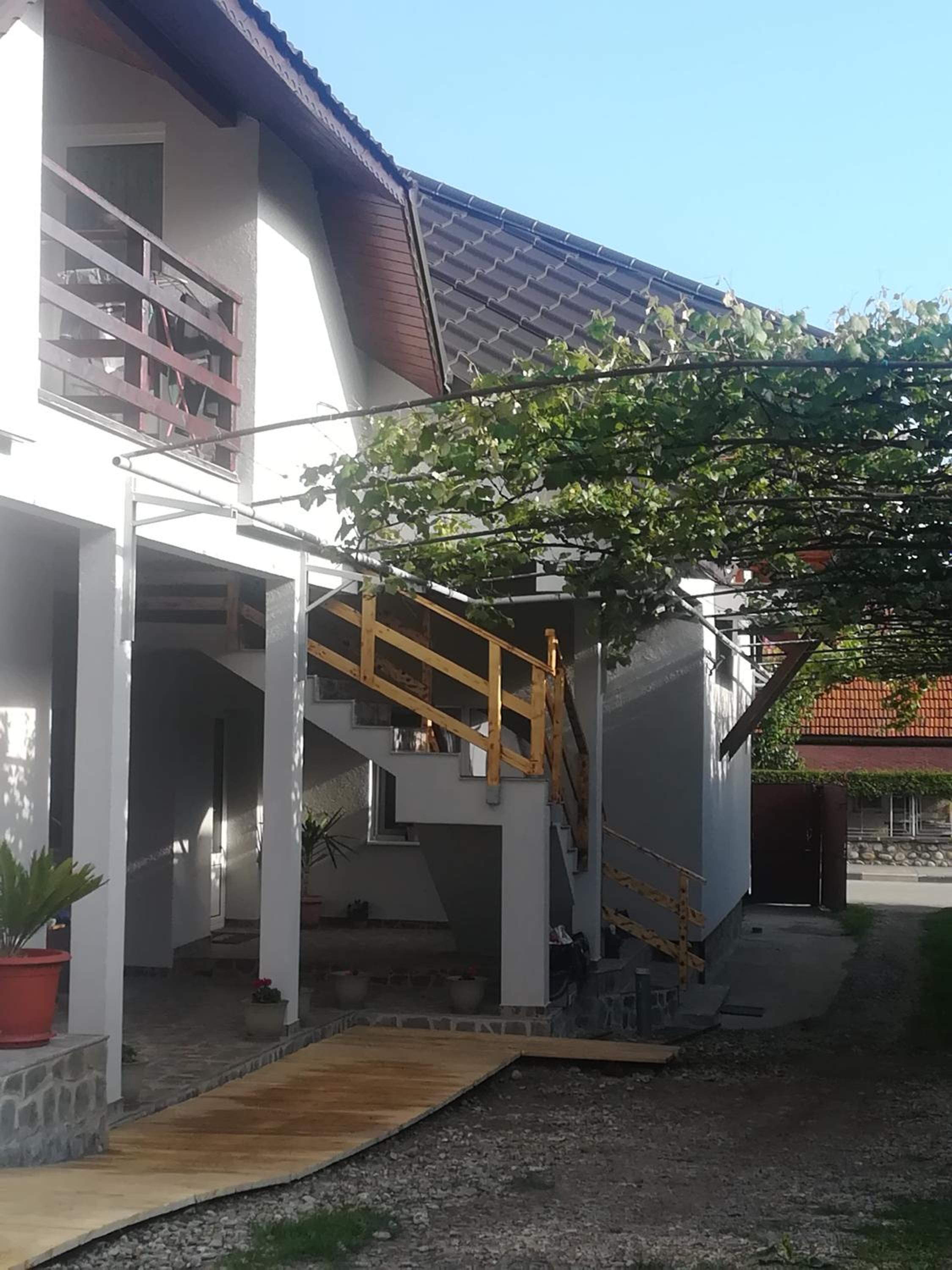 Casa Mirandre view 2
