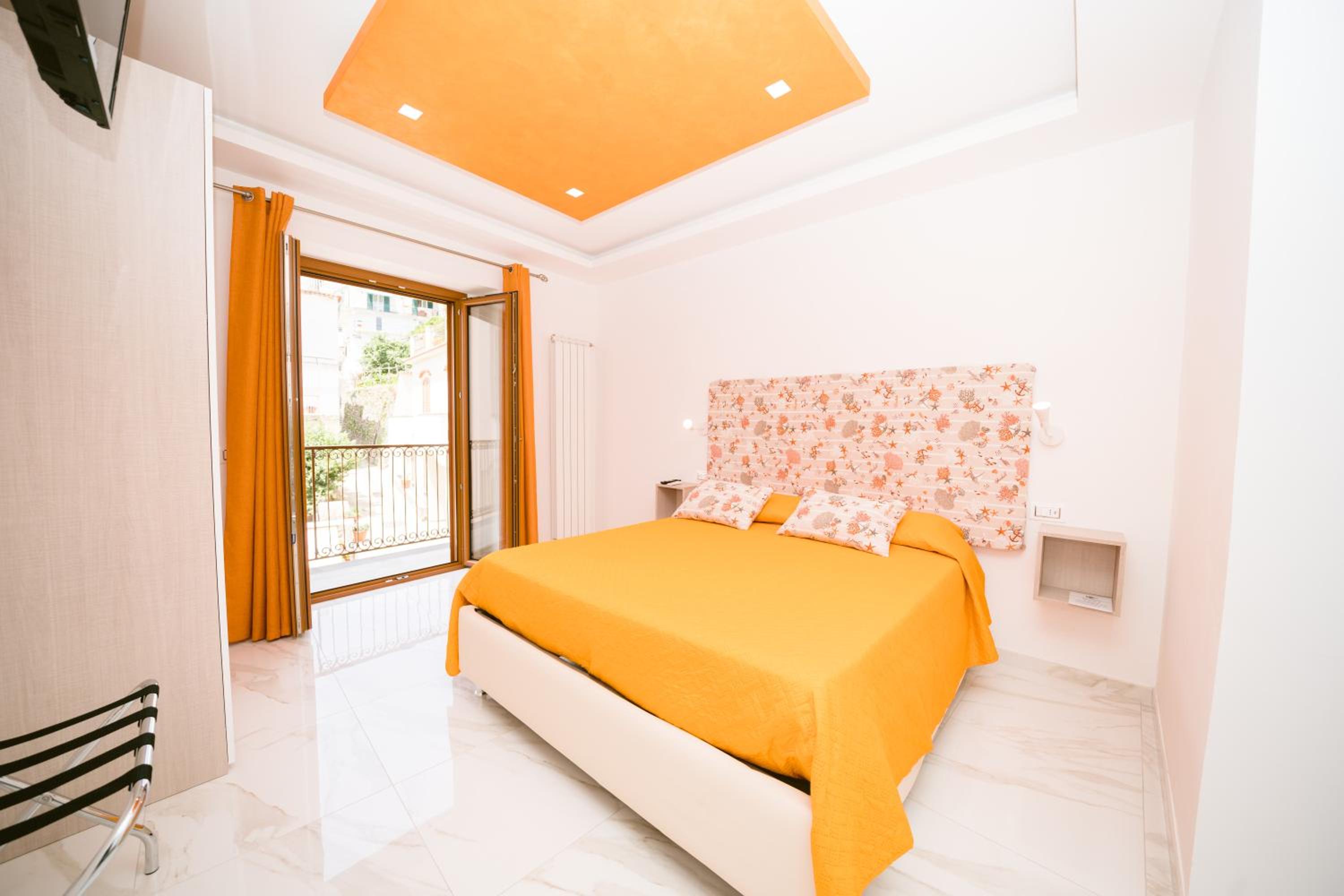 La Piazzetta Boutique Apartments view 2