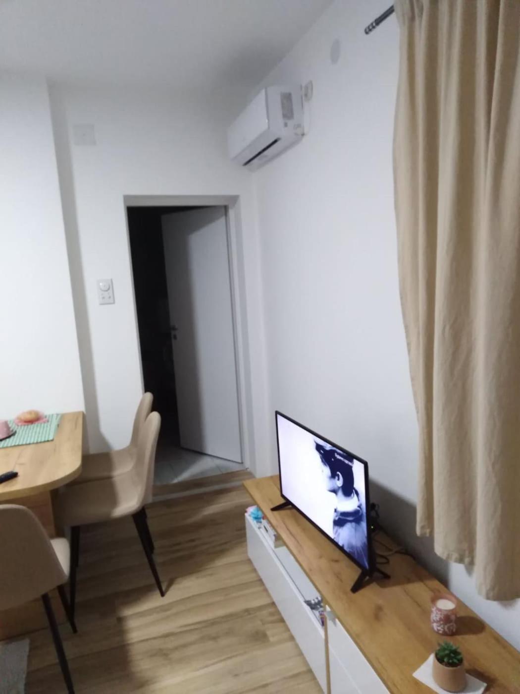 Mira view 4
