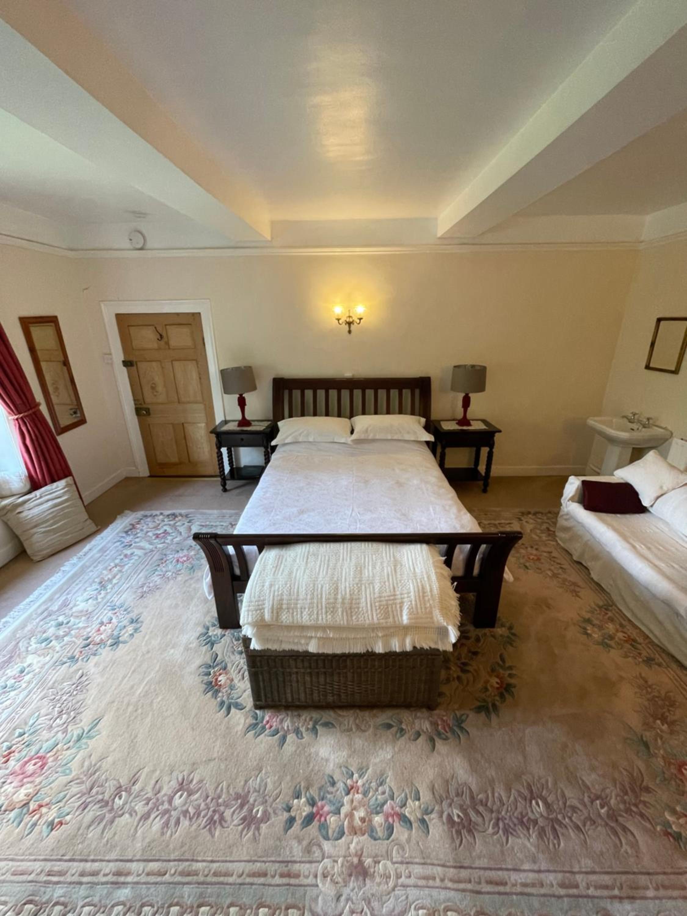 Abbey Farm Bed And Breakfast