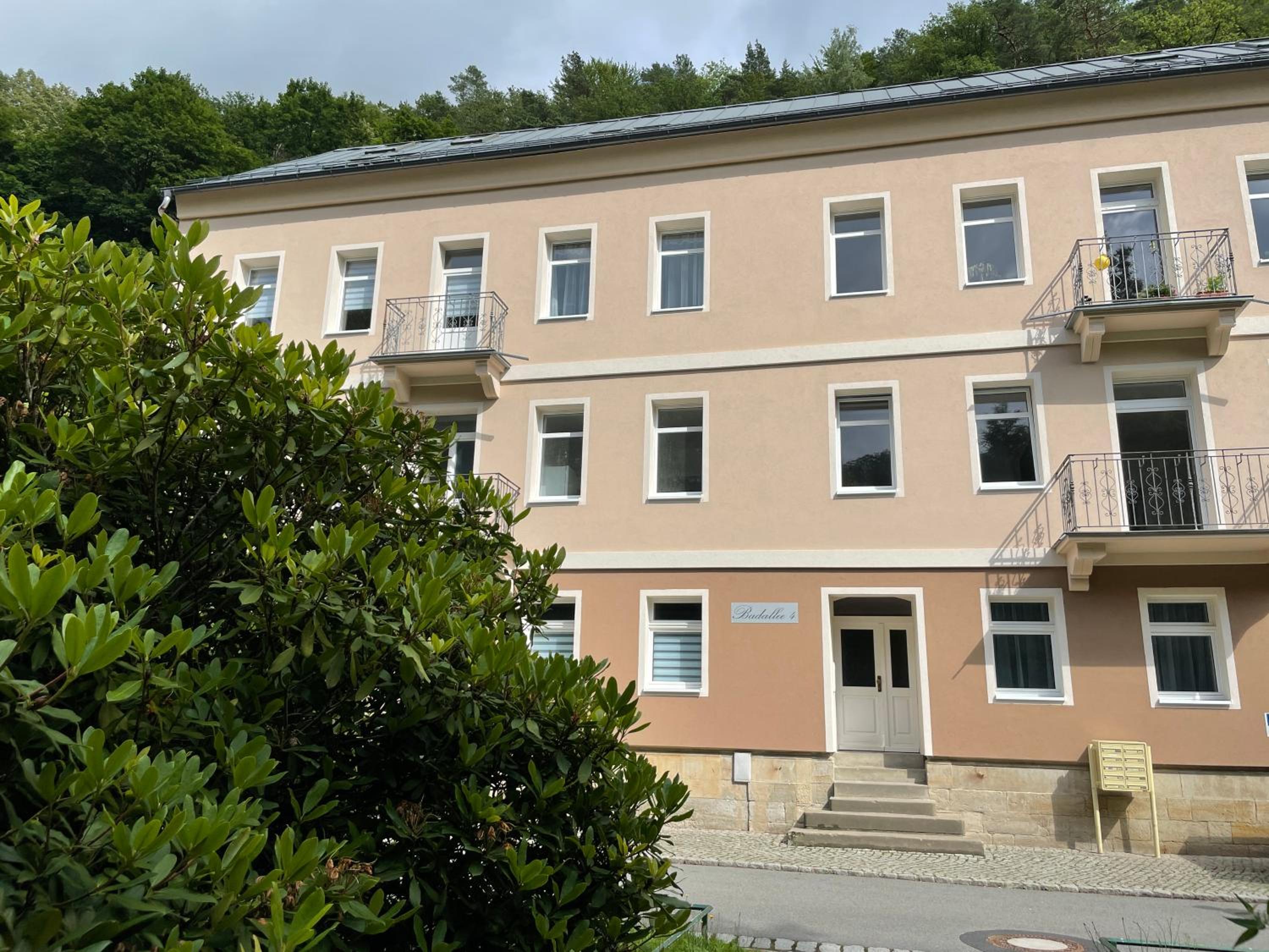 Apartments Badallee 4