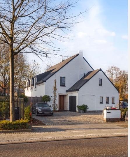 Nummer 151 villastudios