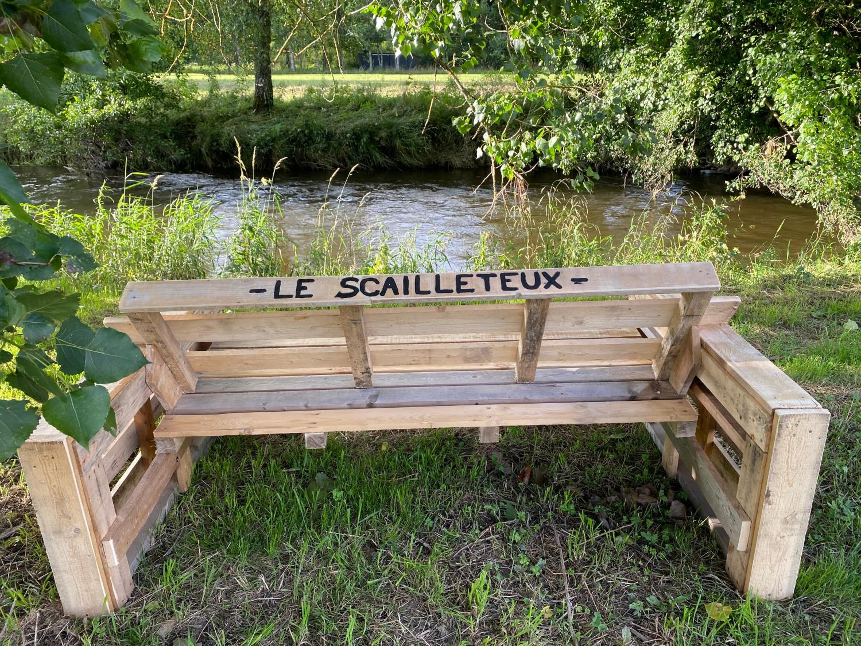 Le Scailleteux - Gîte de charme clôturé, accès à la rivière