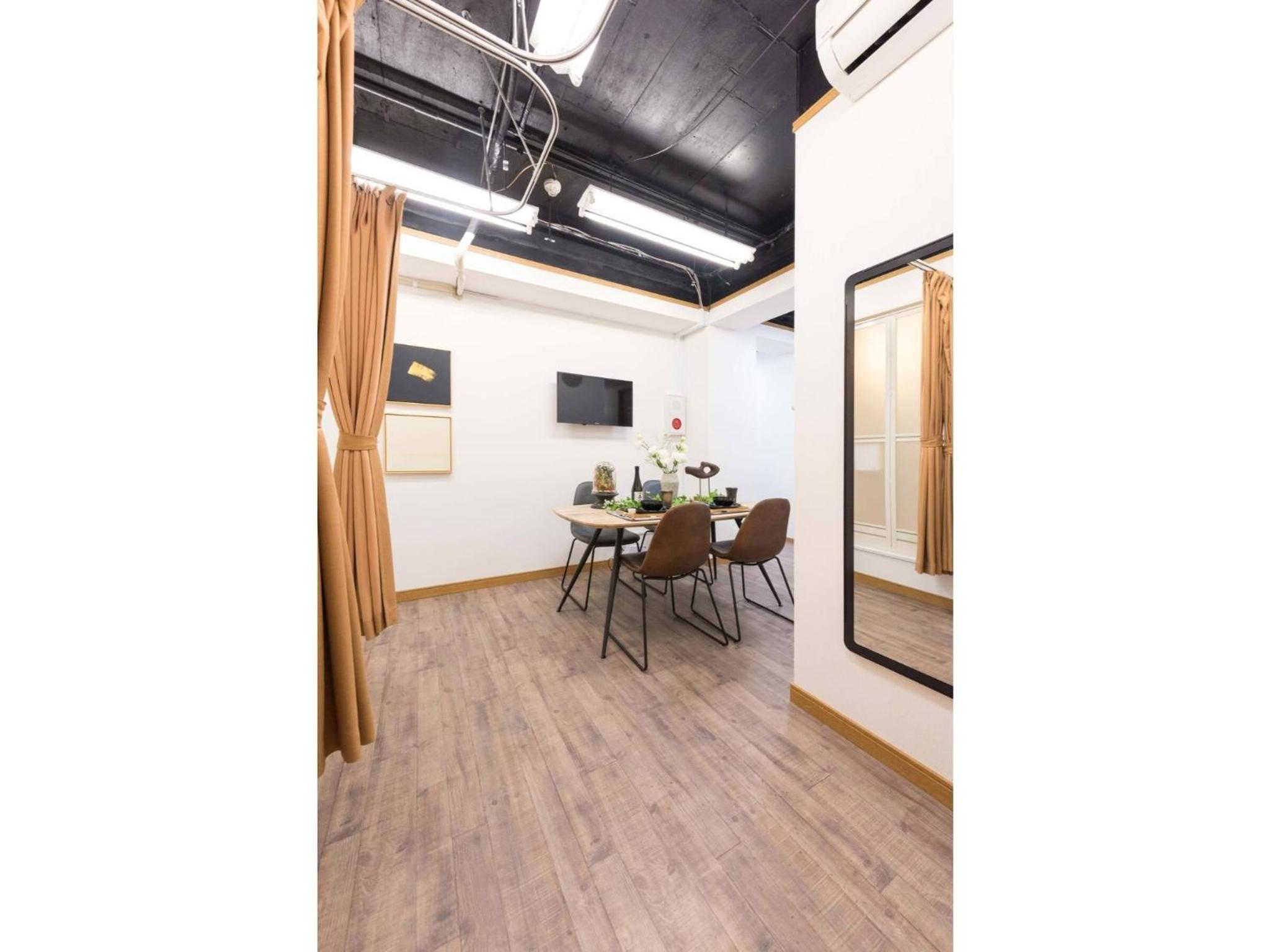 meeting & event spaces