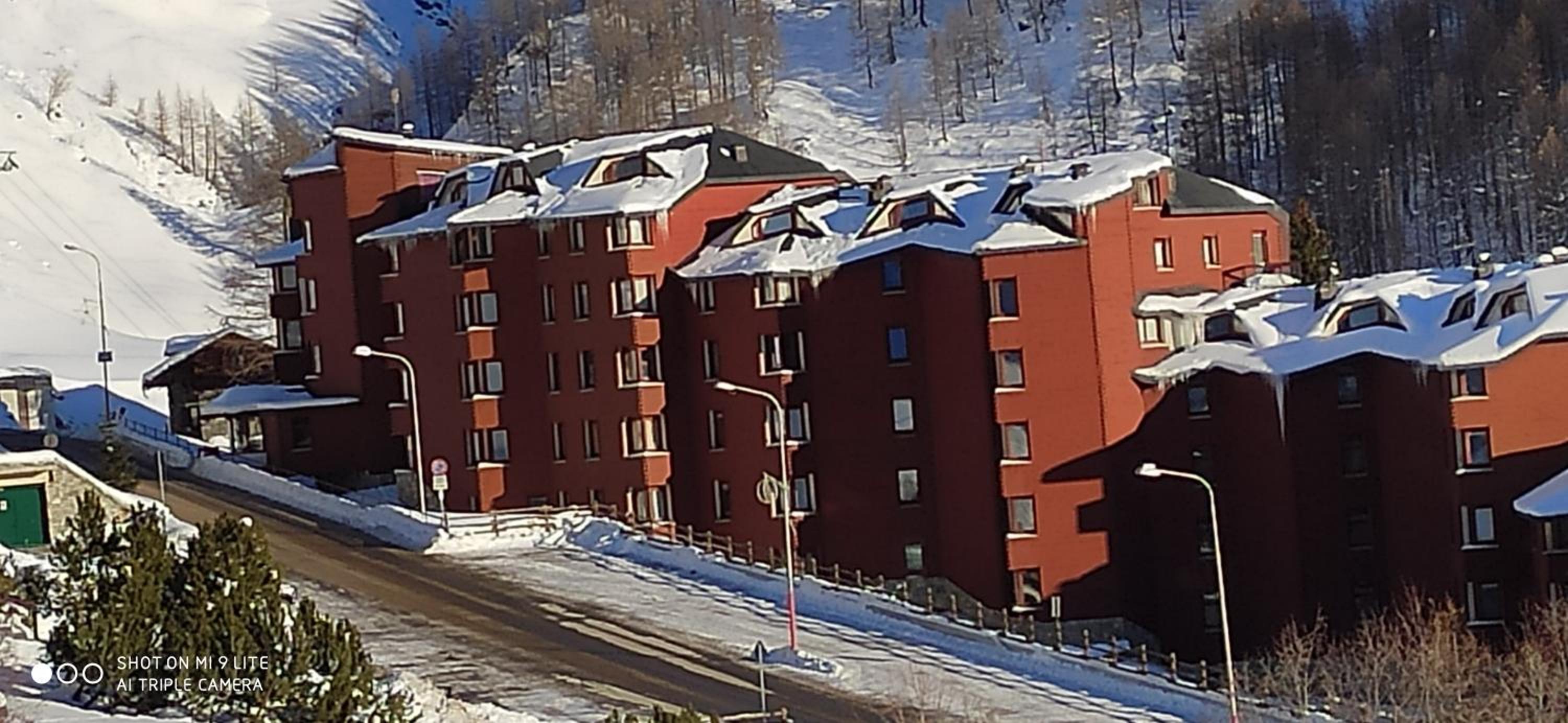 TANA DELLA MARMOTTA - renovated, ski in ski out, turkish bath, garage, storage view 5
