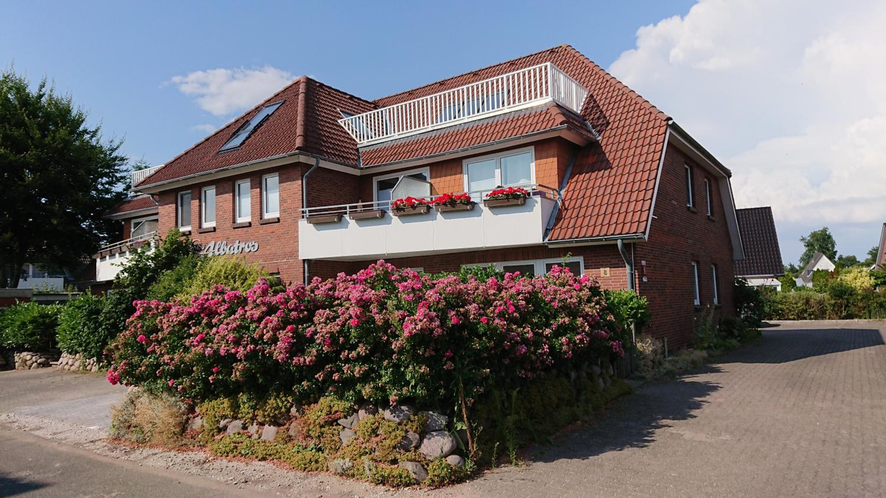 Moderne Wohnung mit Privatpool