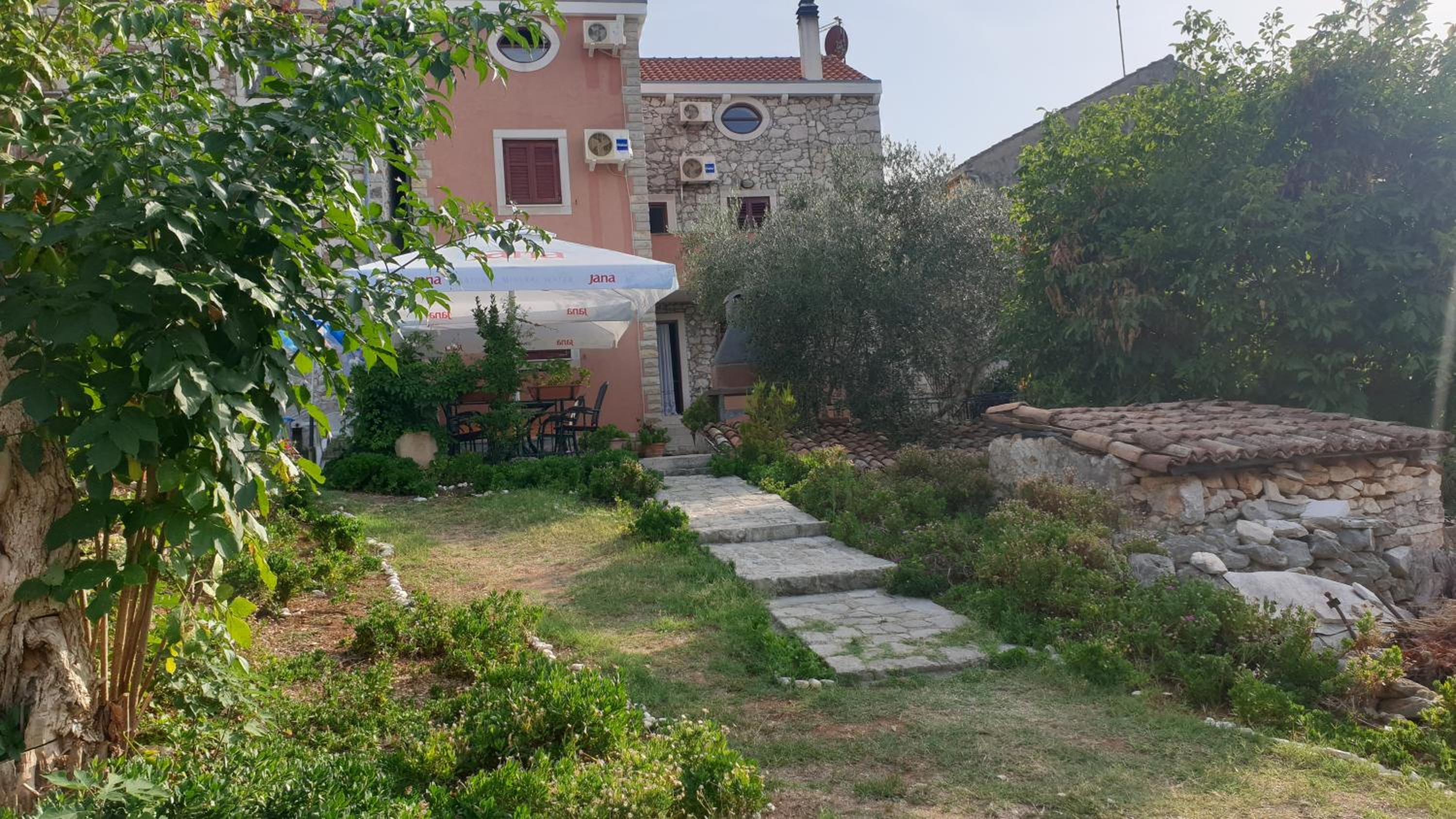 Apartments Rosa
