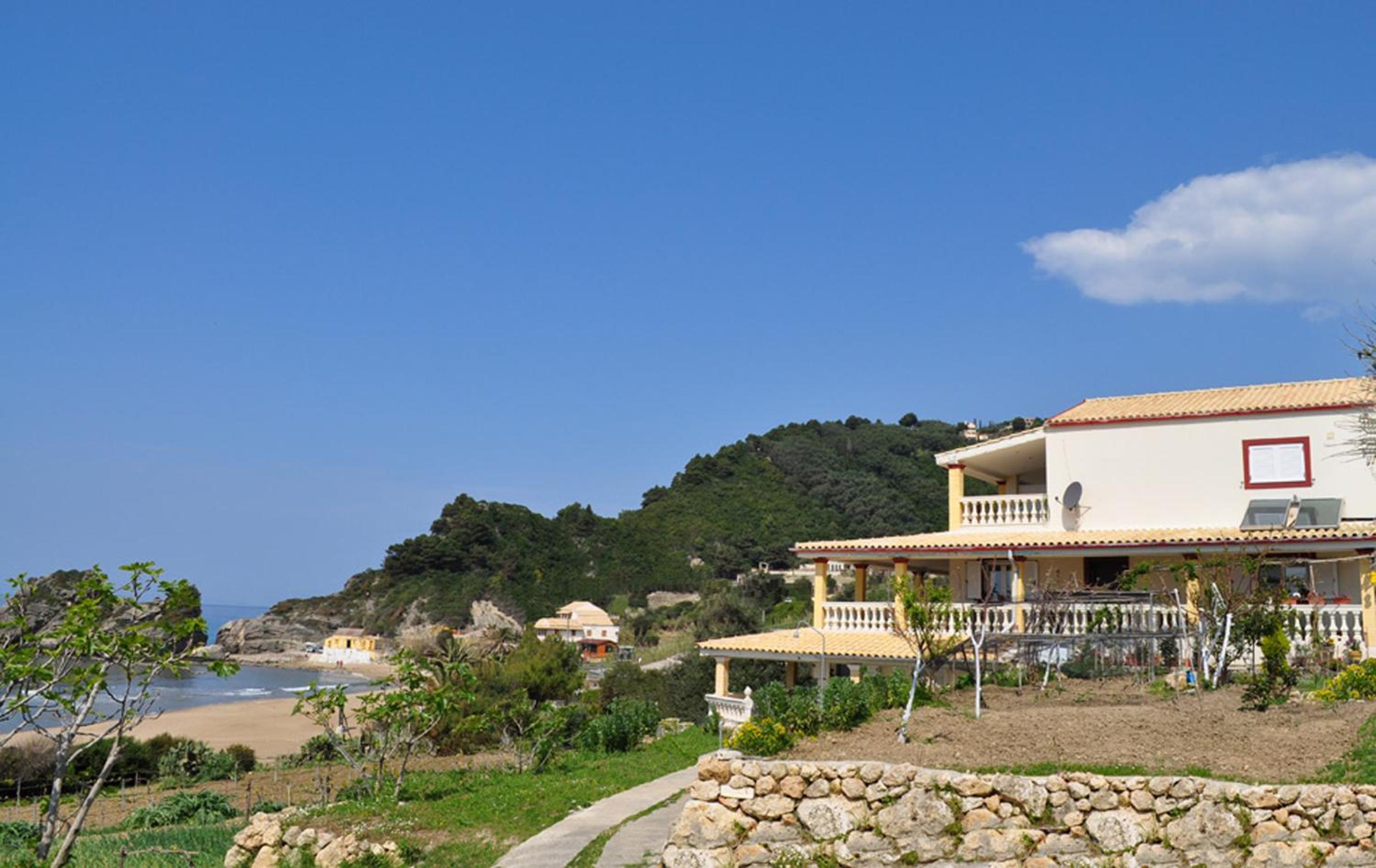 Beachfront House Tolis - Pelekas Beach