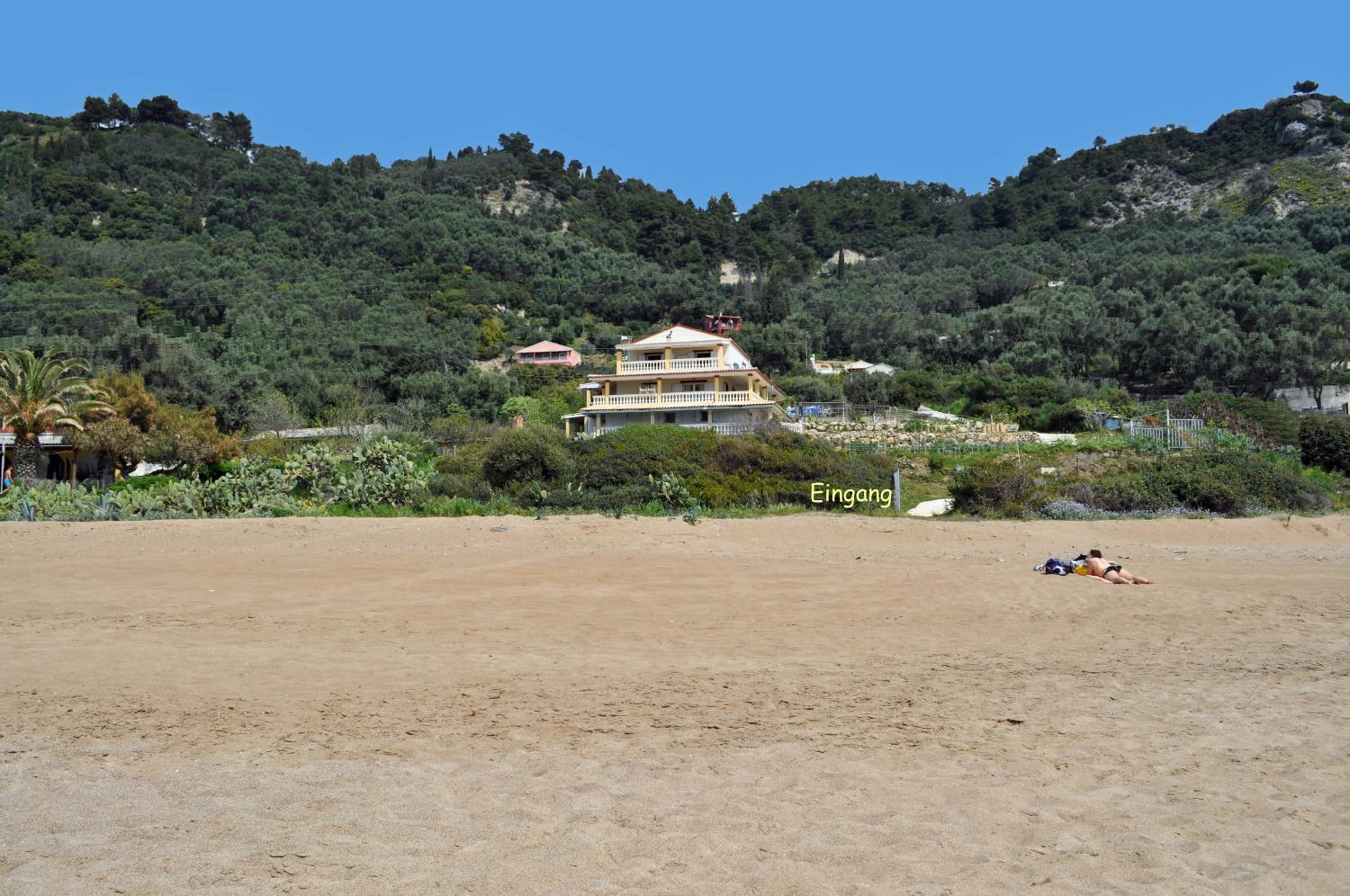 Beachfront House Tolis - Pelekas Beach
