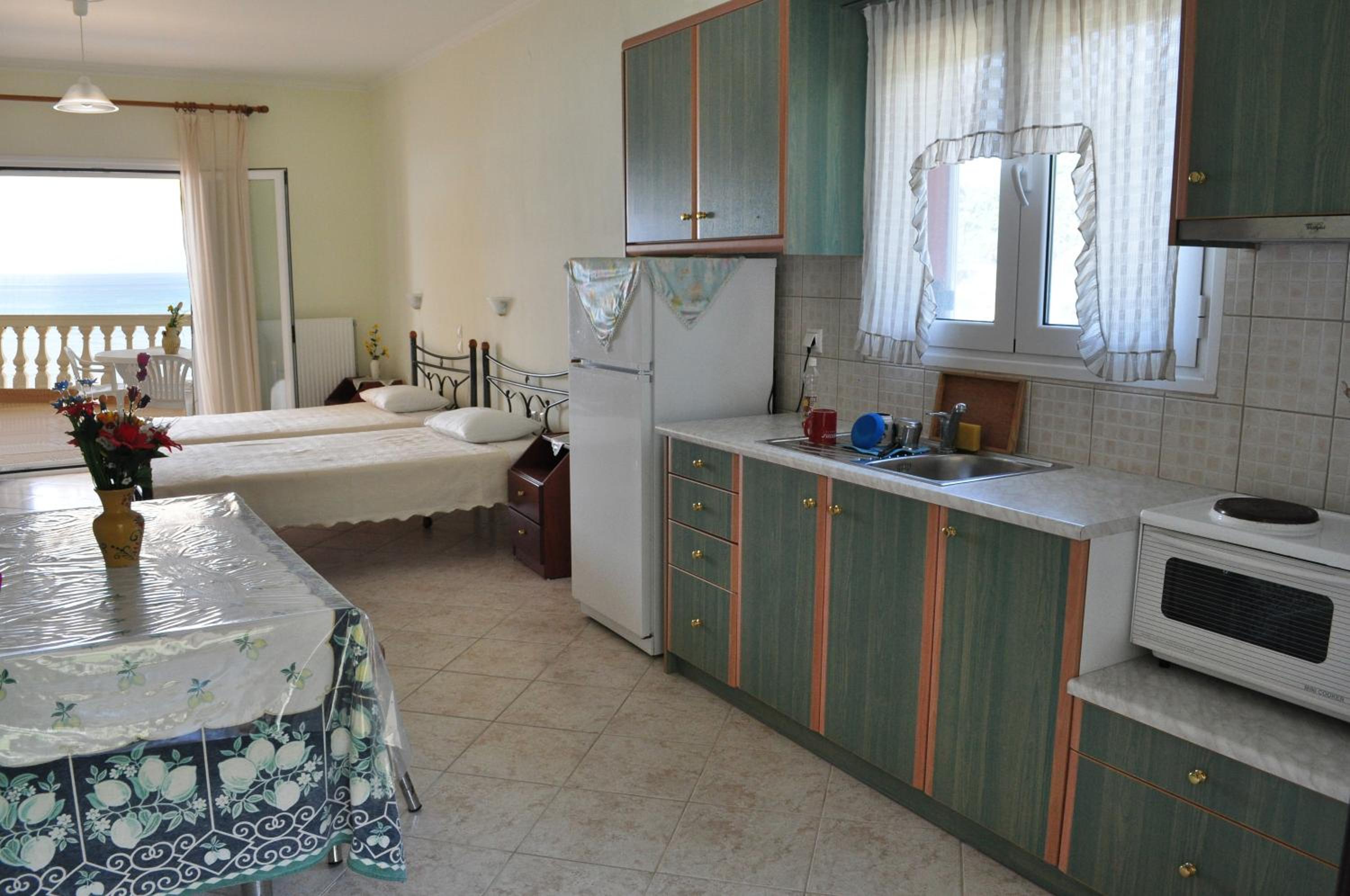 Beachfront House Tolis - Pelekas Beach