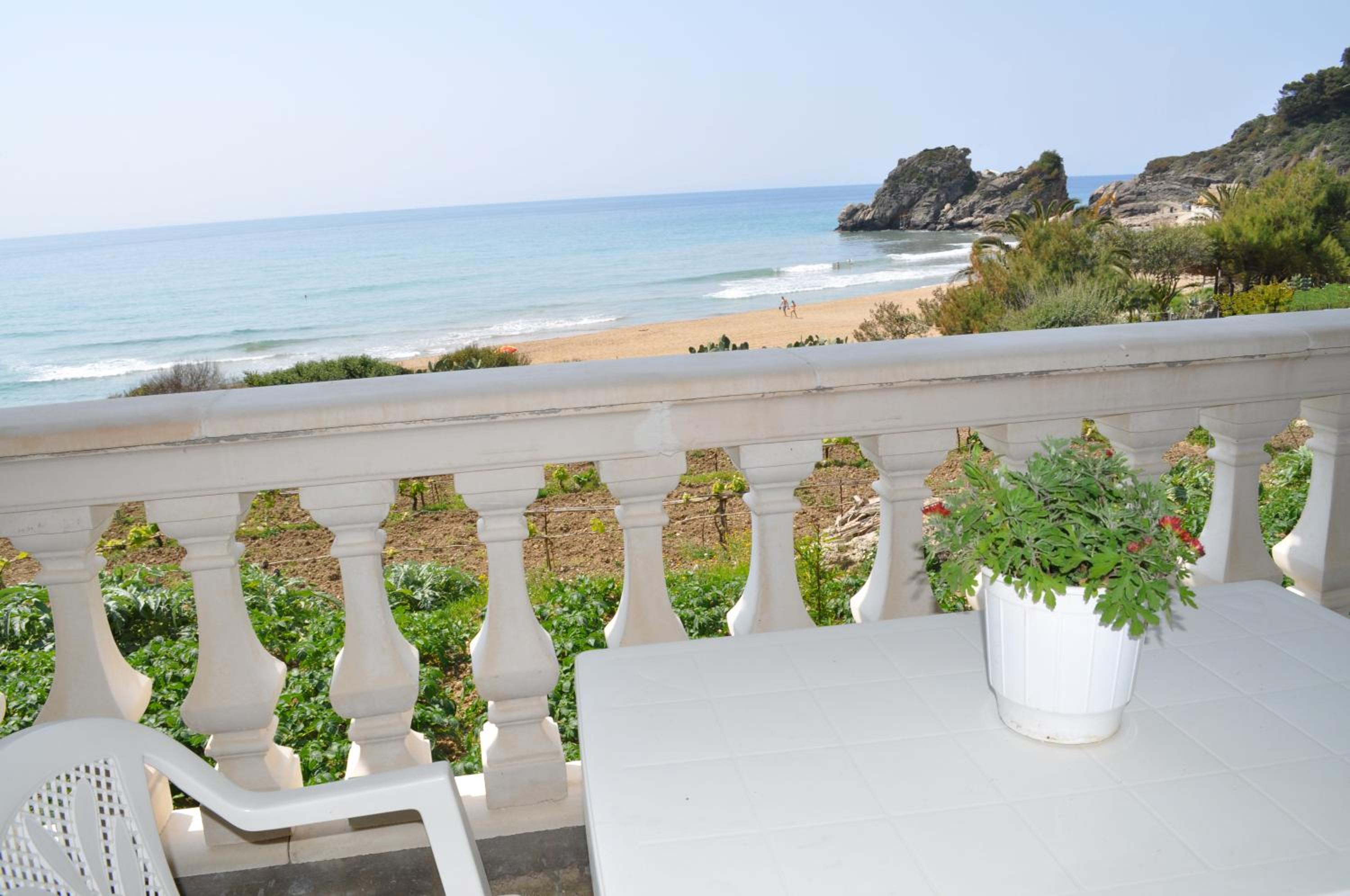 Beachfront House Tolis - Pelekas Beach