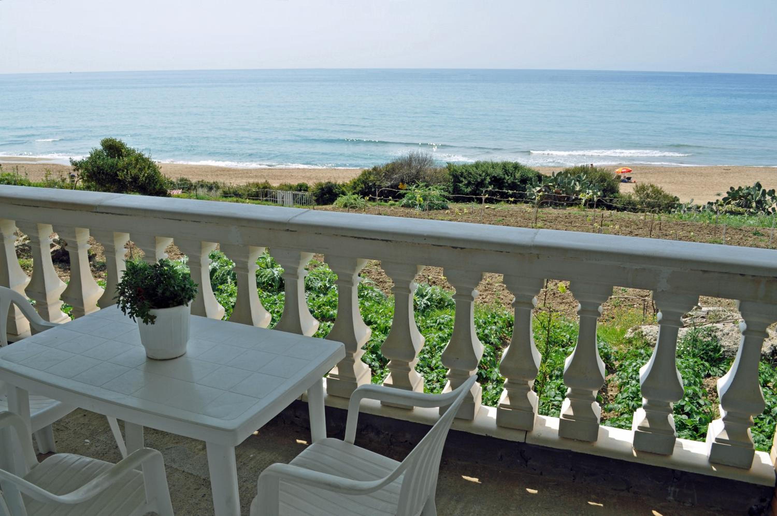 Beachfront House Tolis - Pelekas Beach