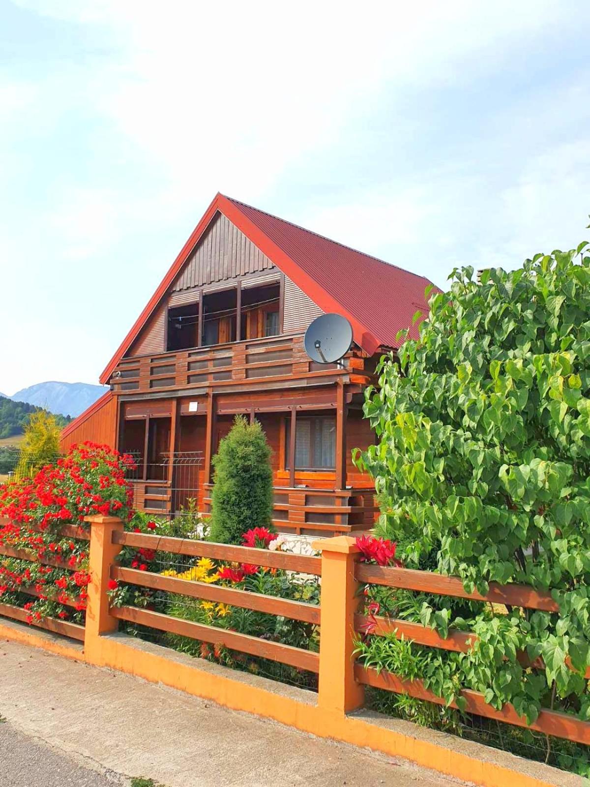 Lodge Breza Lux view 2