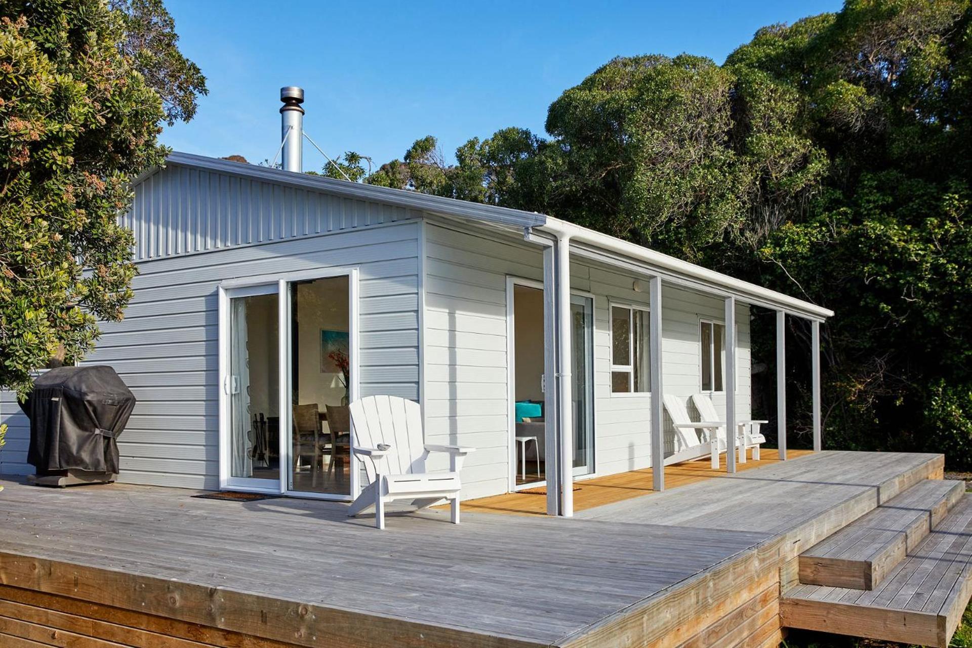 Beachfront Cottage Mangamaunu