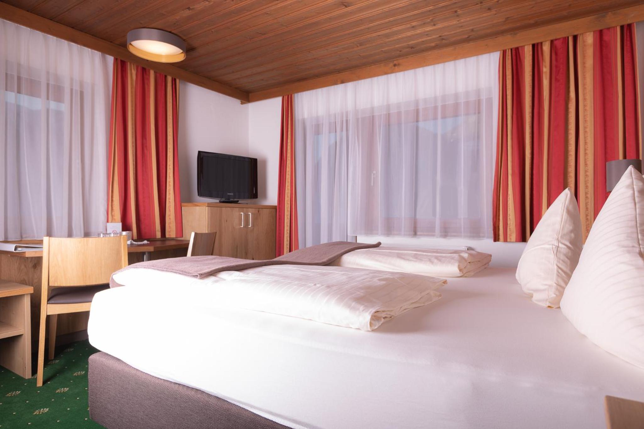 Hotel Eckartauerhof