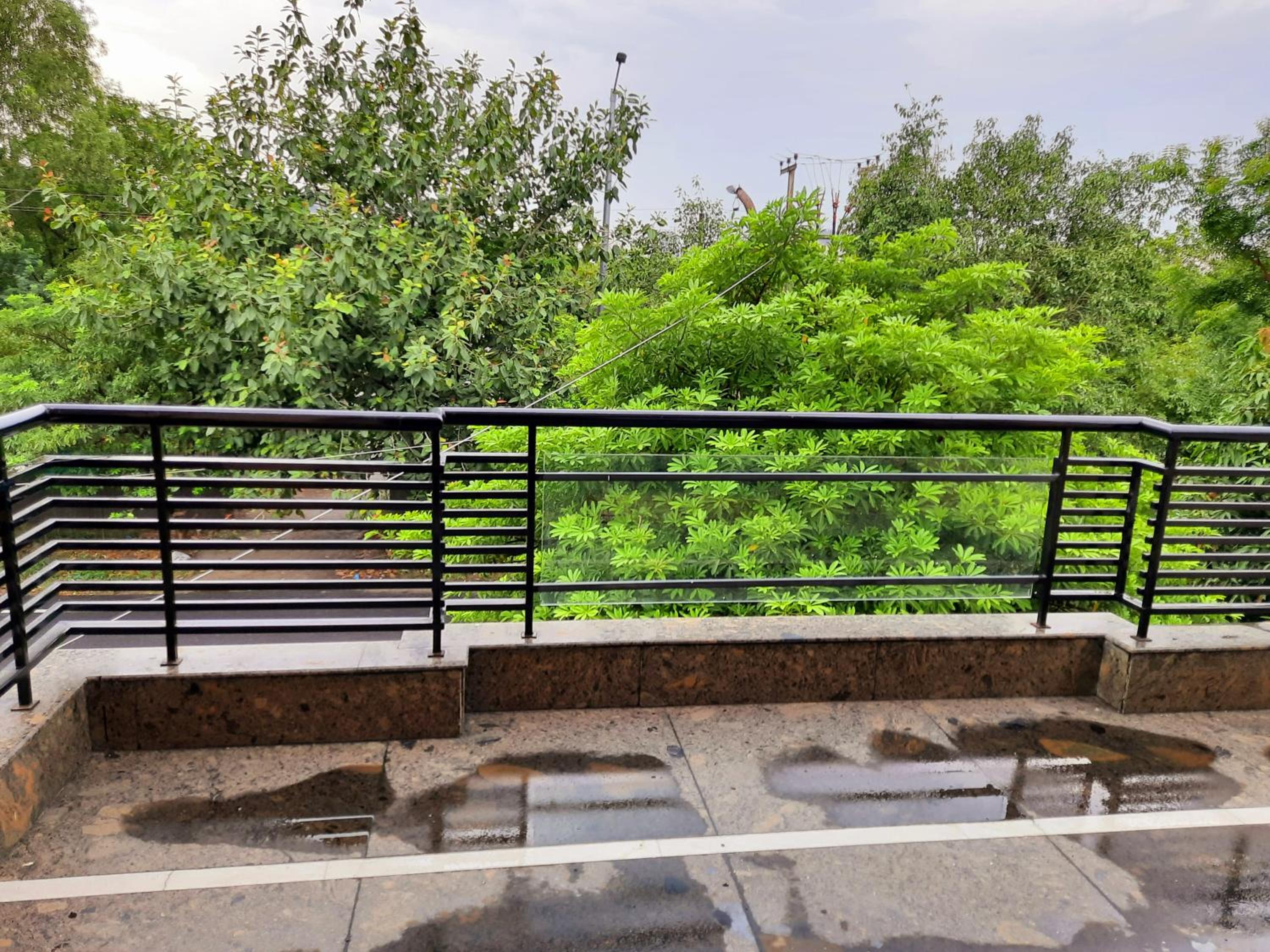 Manor Inn Suites Executive Suite view 3