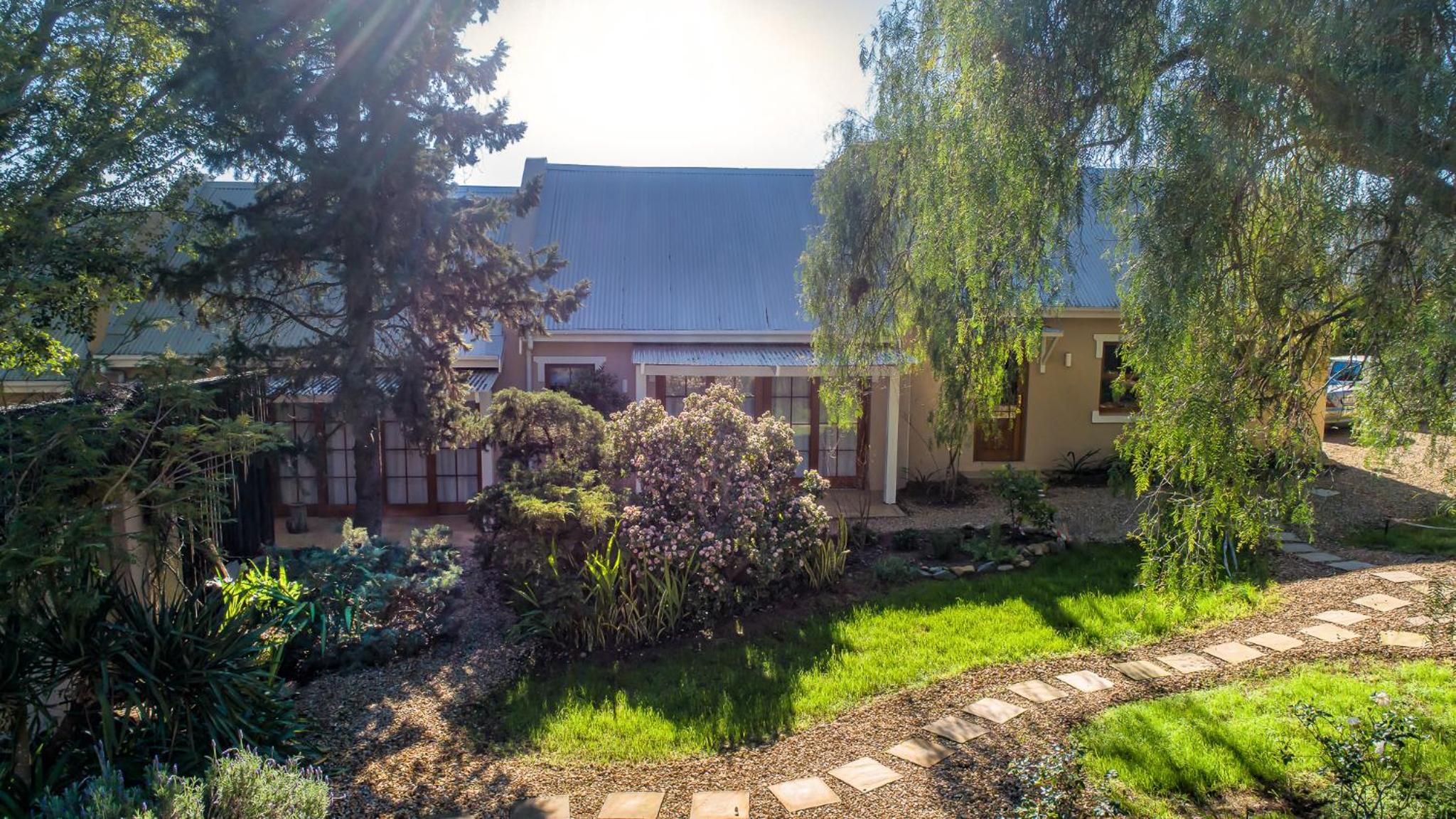 Darling Lodge Guest House
