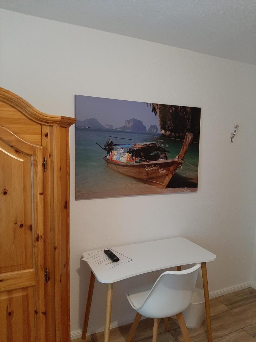 Photo 32