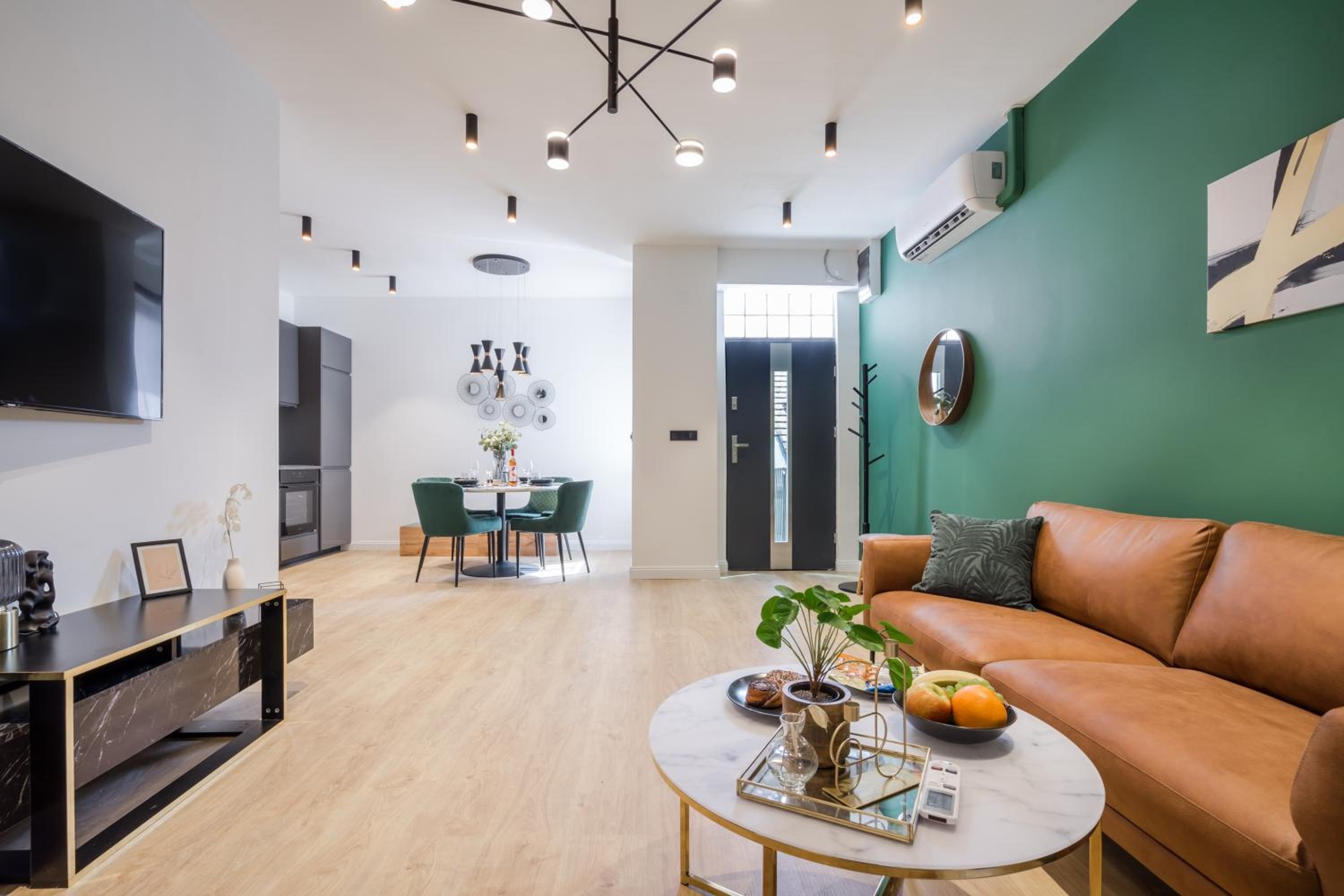 TILIA LUXURY APARTMENT - 3 bedrooms with AC view 3