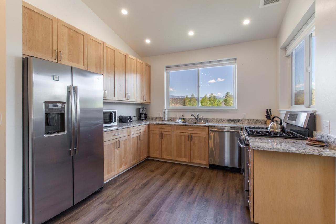 749 Sherman Street view 5