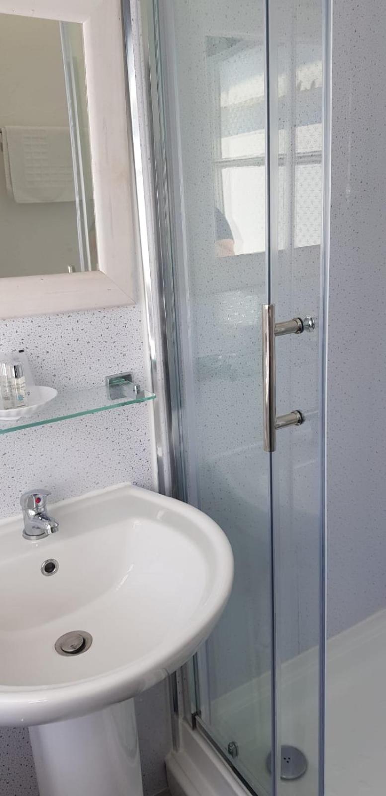 Torquay Vacations - Newburgh Guesthouse - Property Image 6