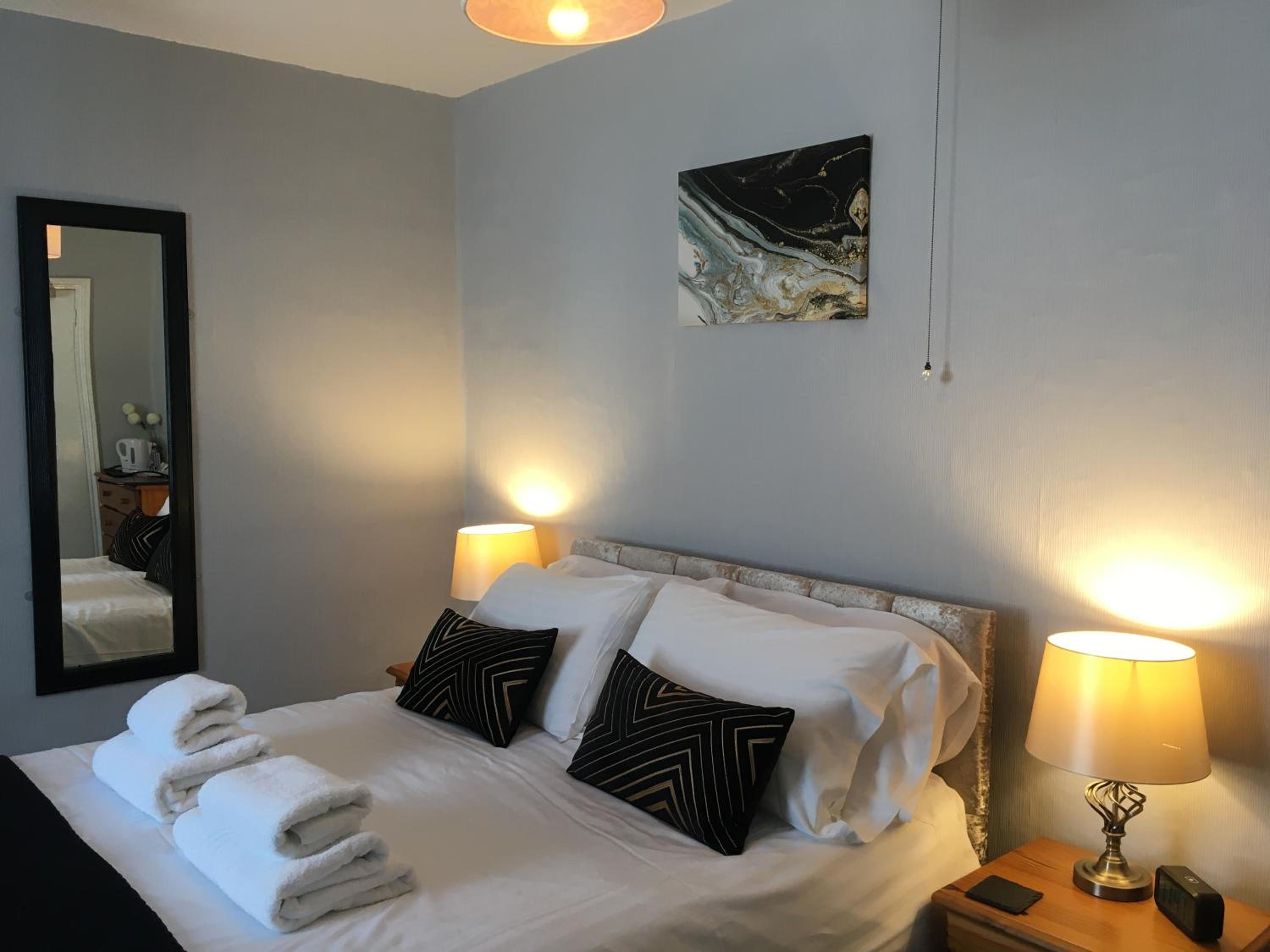 Torquay Vacations - Newburgh Guesthouse - Property Image 55