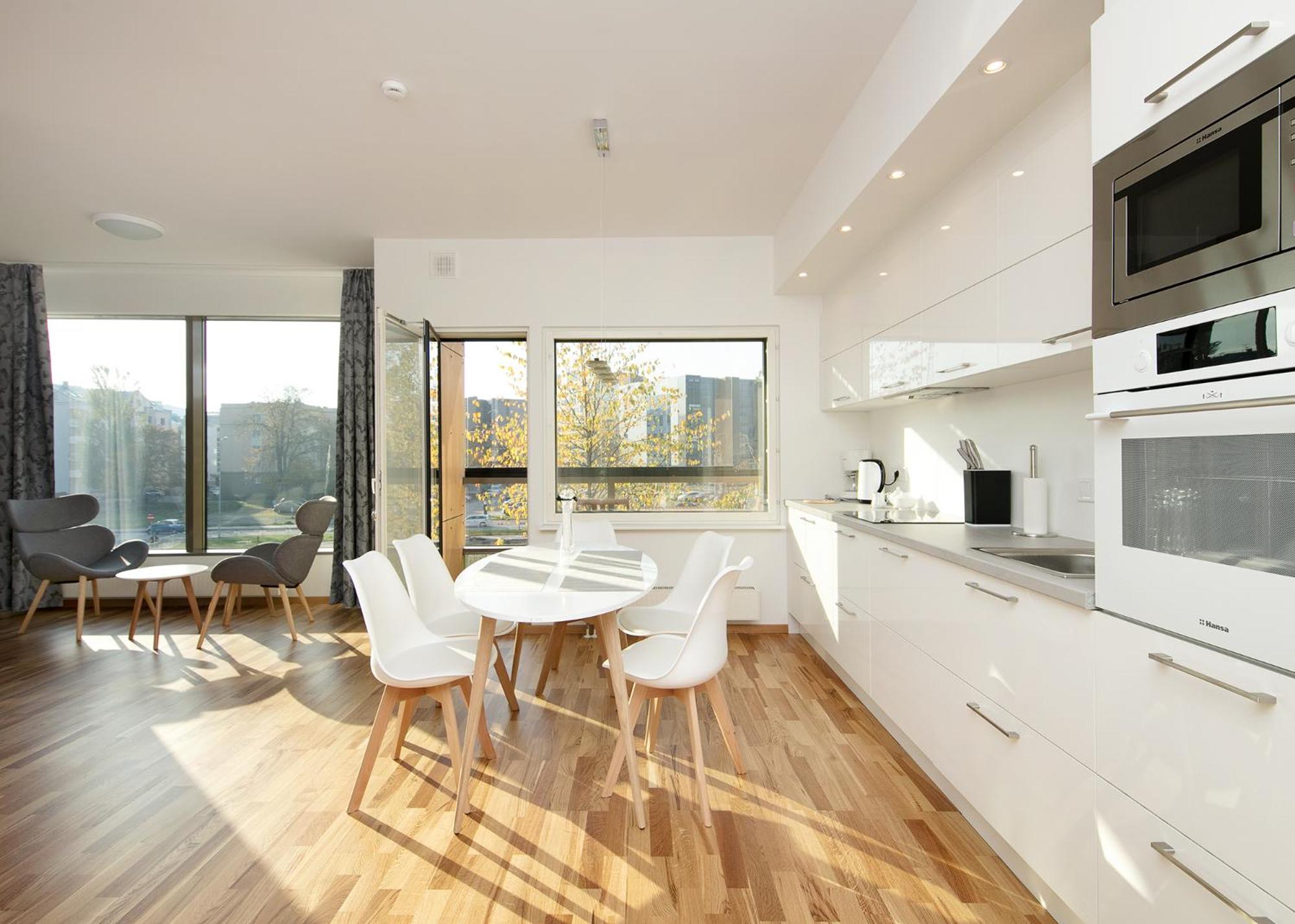 Cozy Lootsi Residence with Sauna and Balcony - Tallinn city centre view 4