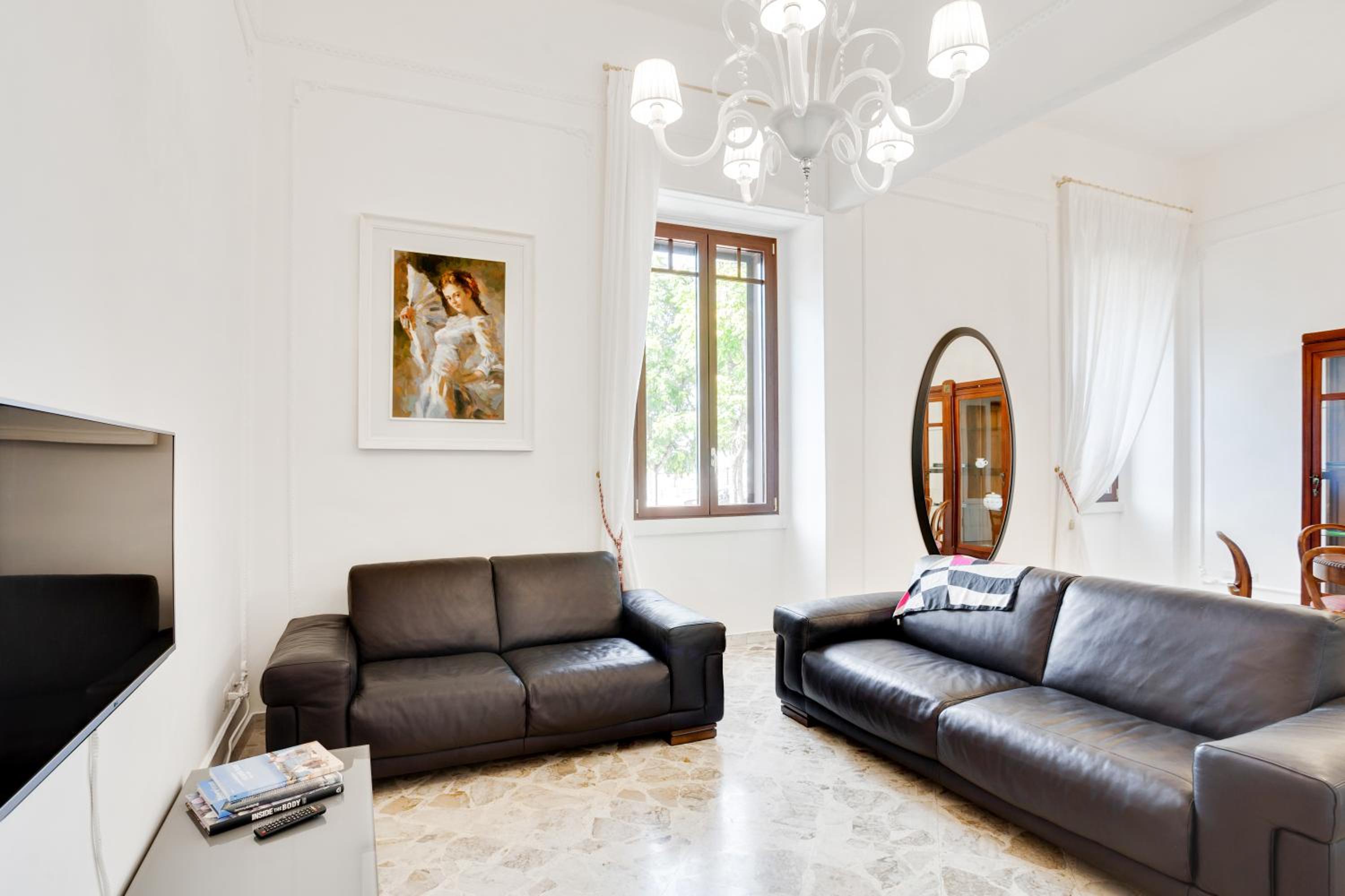 GuestHost - Casa Cinzia Lungomare Exclusive Flat view 3