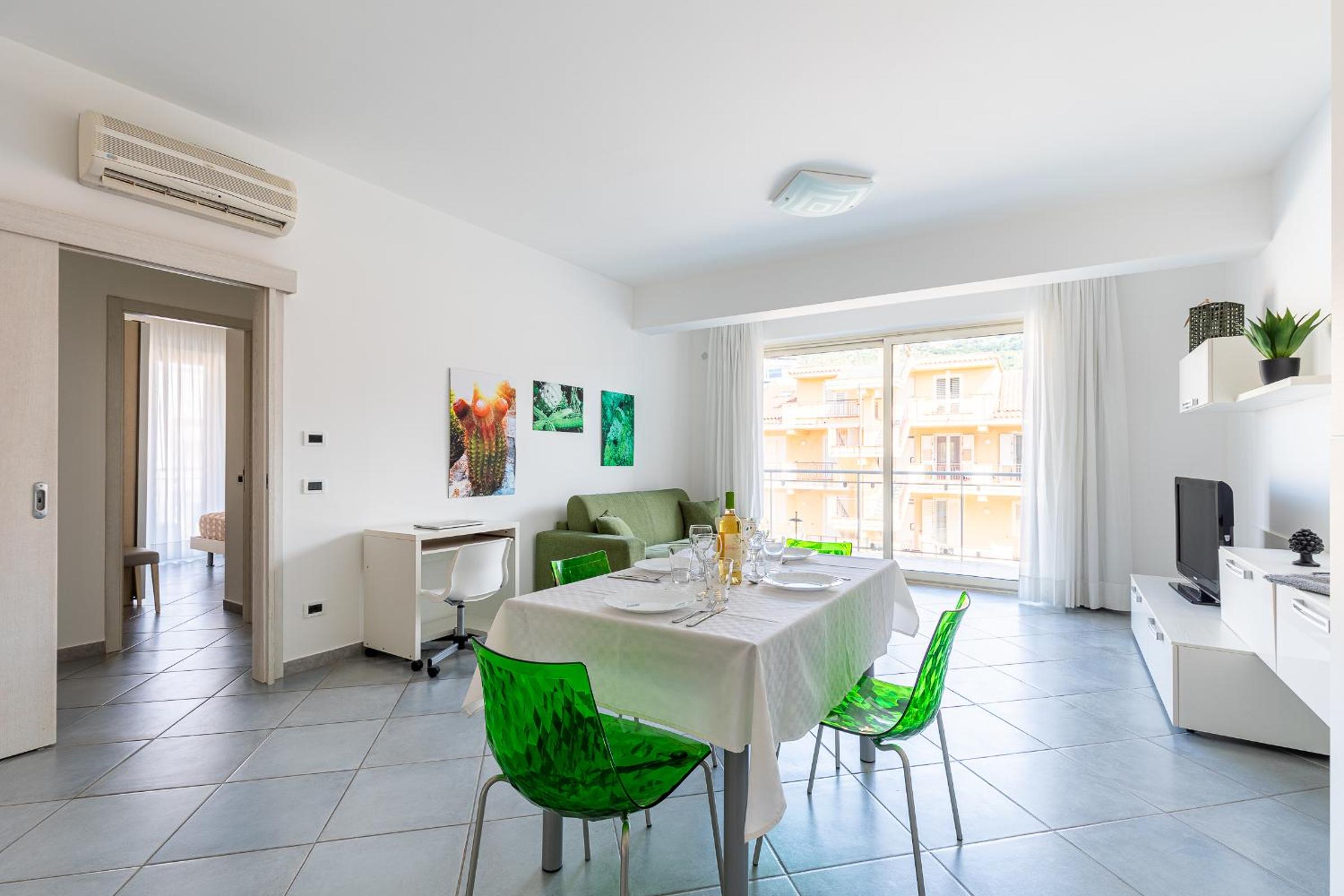 Terraces d'Orlando - Family Apartments with Sea View and Pool