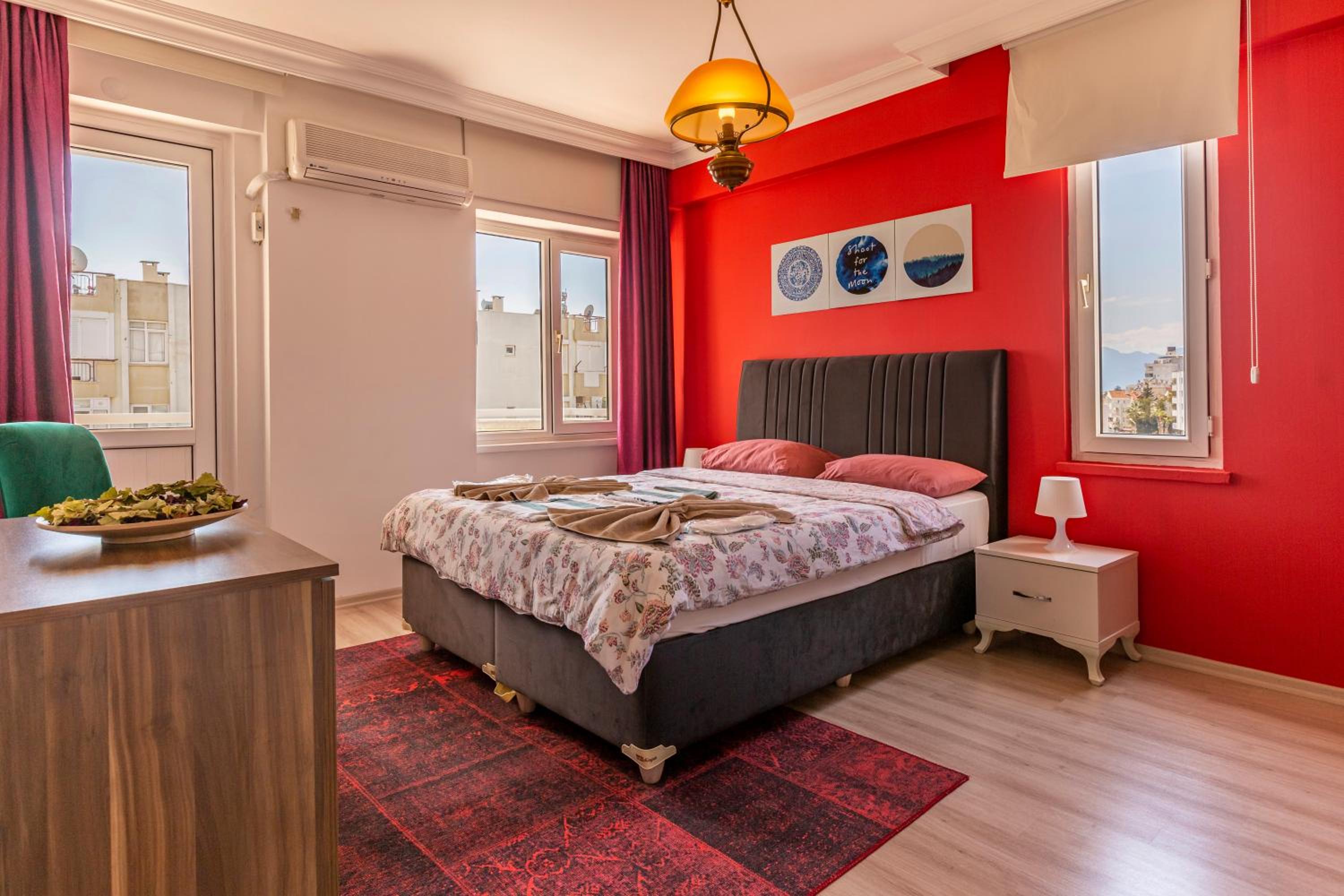 Melissas Suites Lara