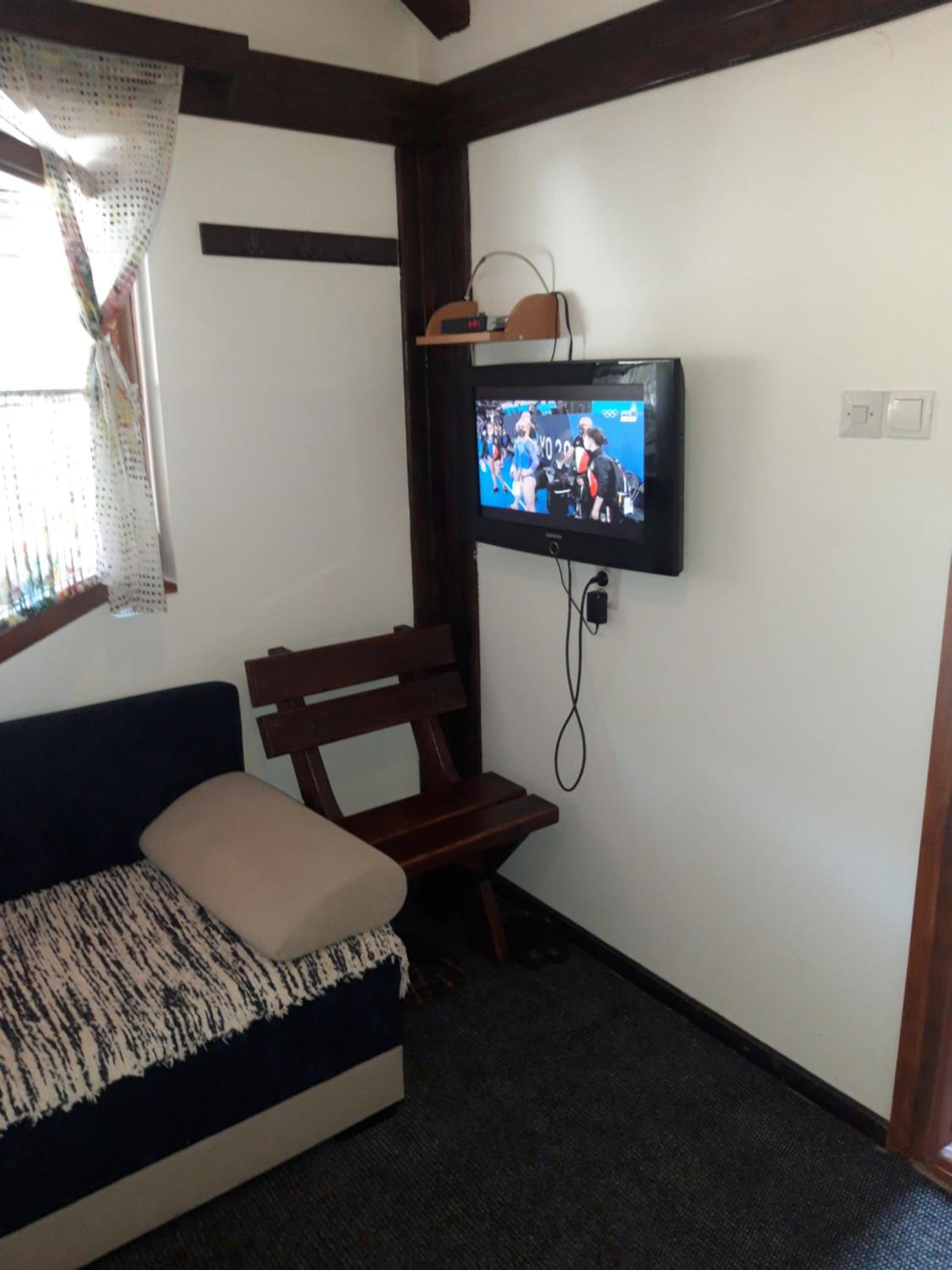 Photo 25