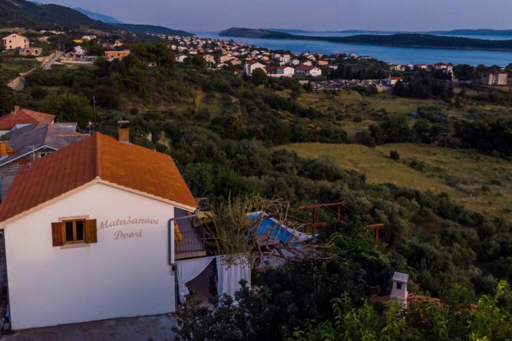 Etno Villa with a pool - Matušanovi Dvori Rab view 3