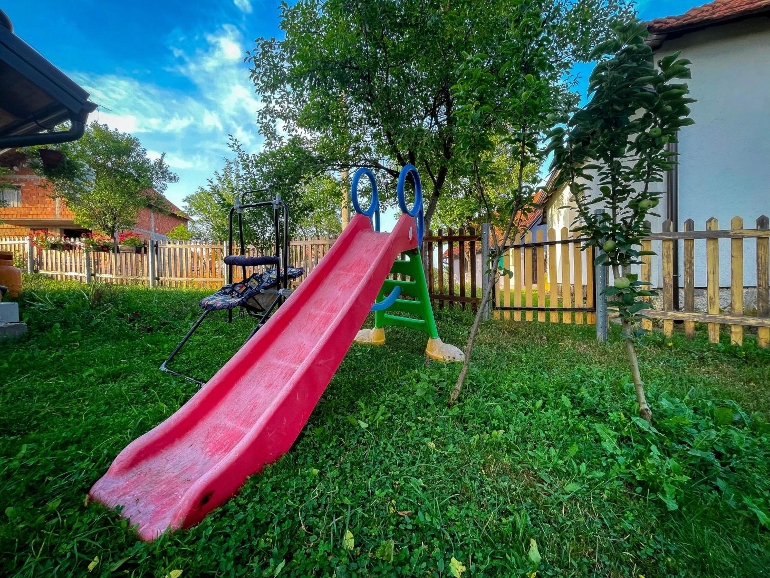 Photo 25