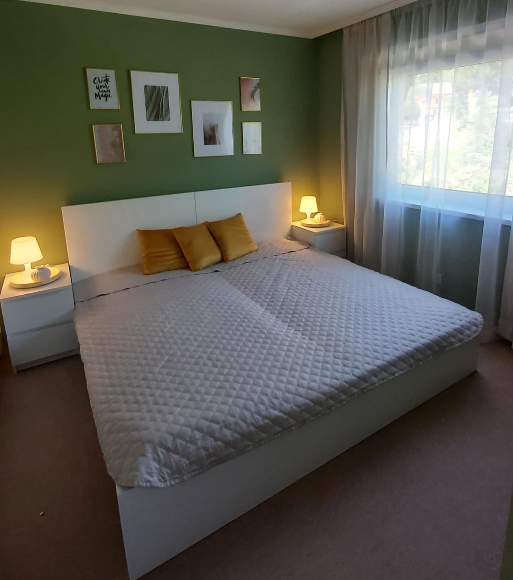 New Life Apartment