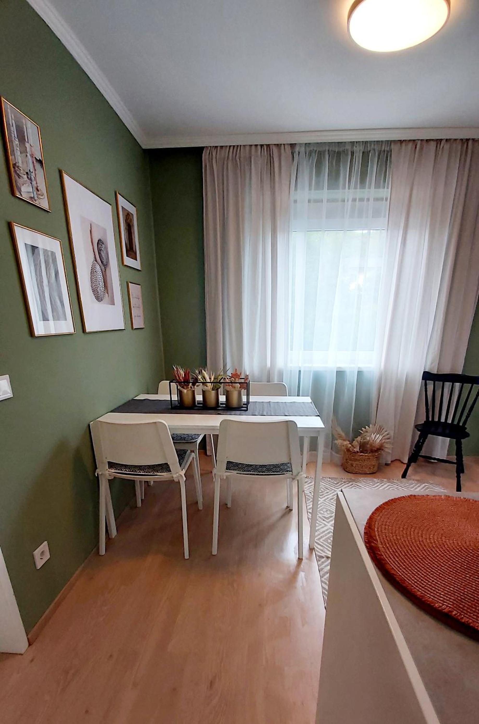 New Life Apartment
