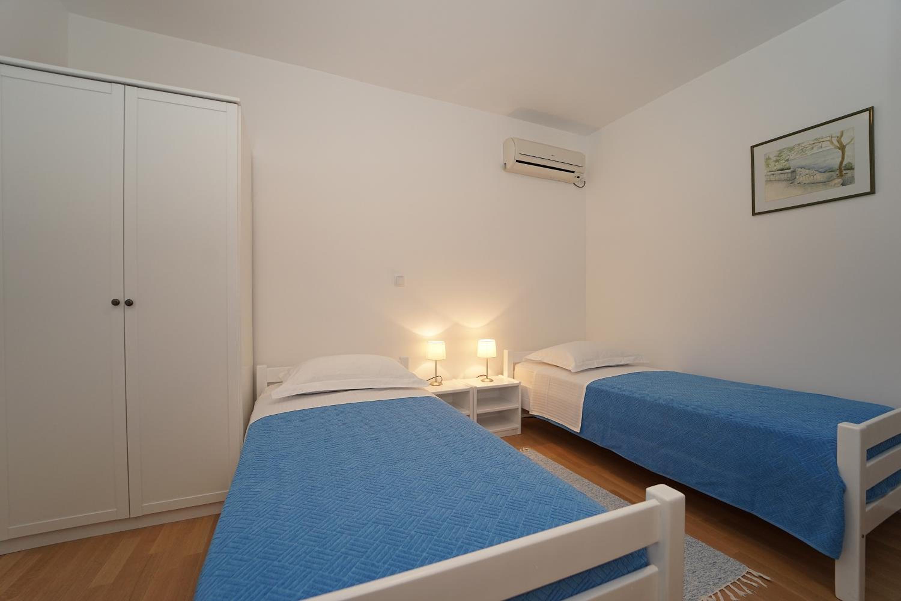Apartments Bisko