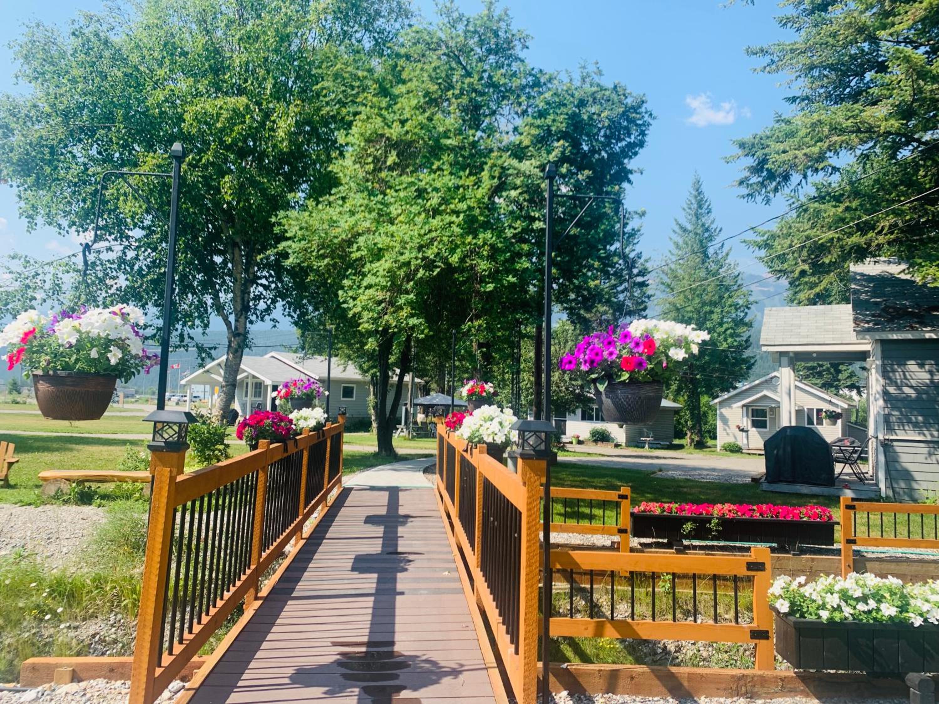 Golden Vacations - Brookside Motel - Property Image 39