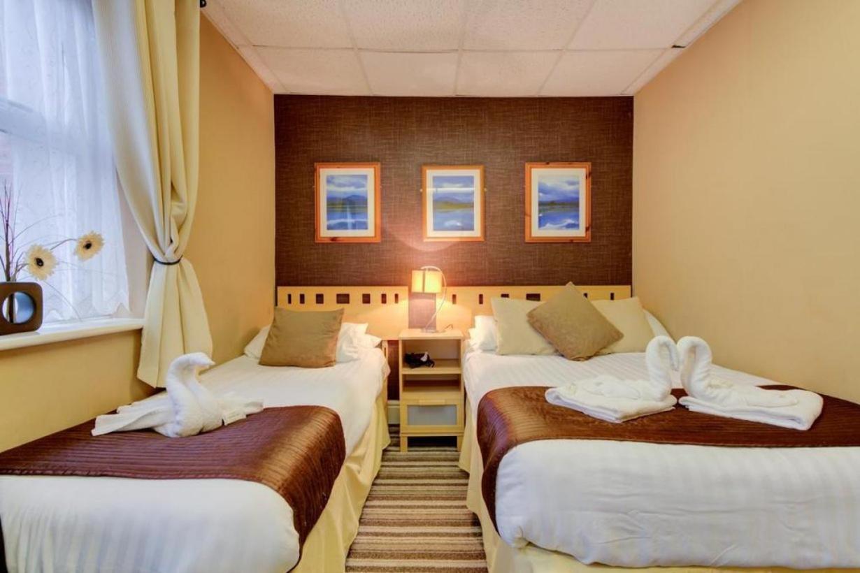 Lyndawn hotel