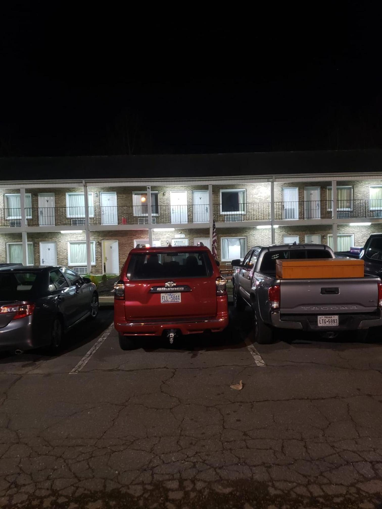 Elk Inn Motel