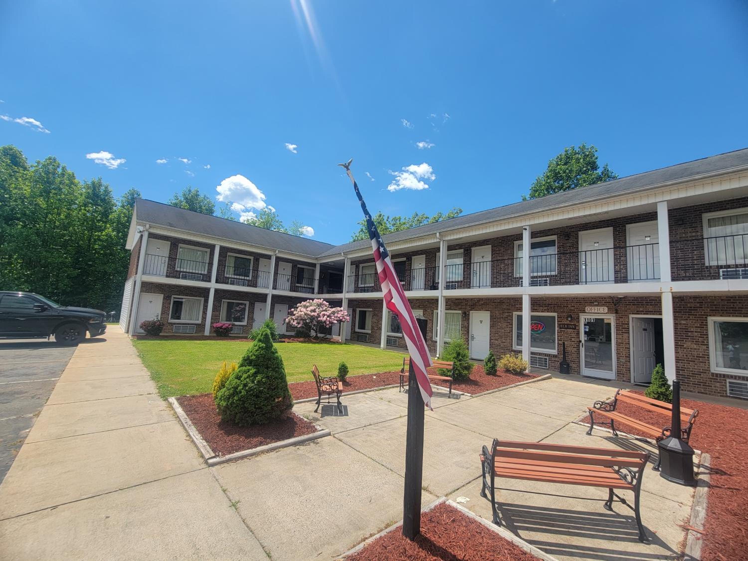 Elk Inn Motel