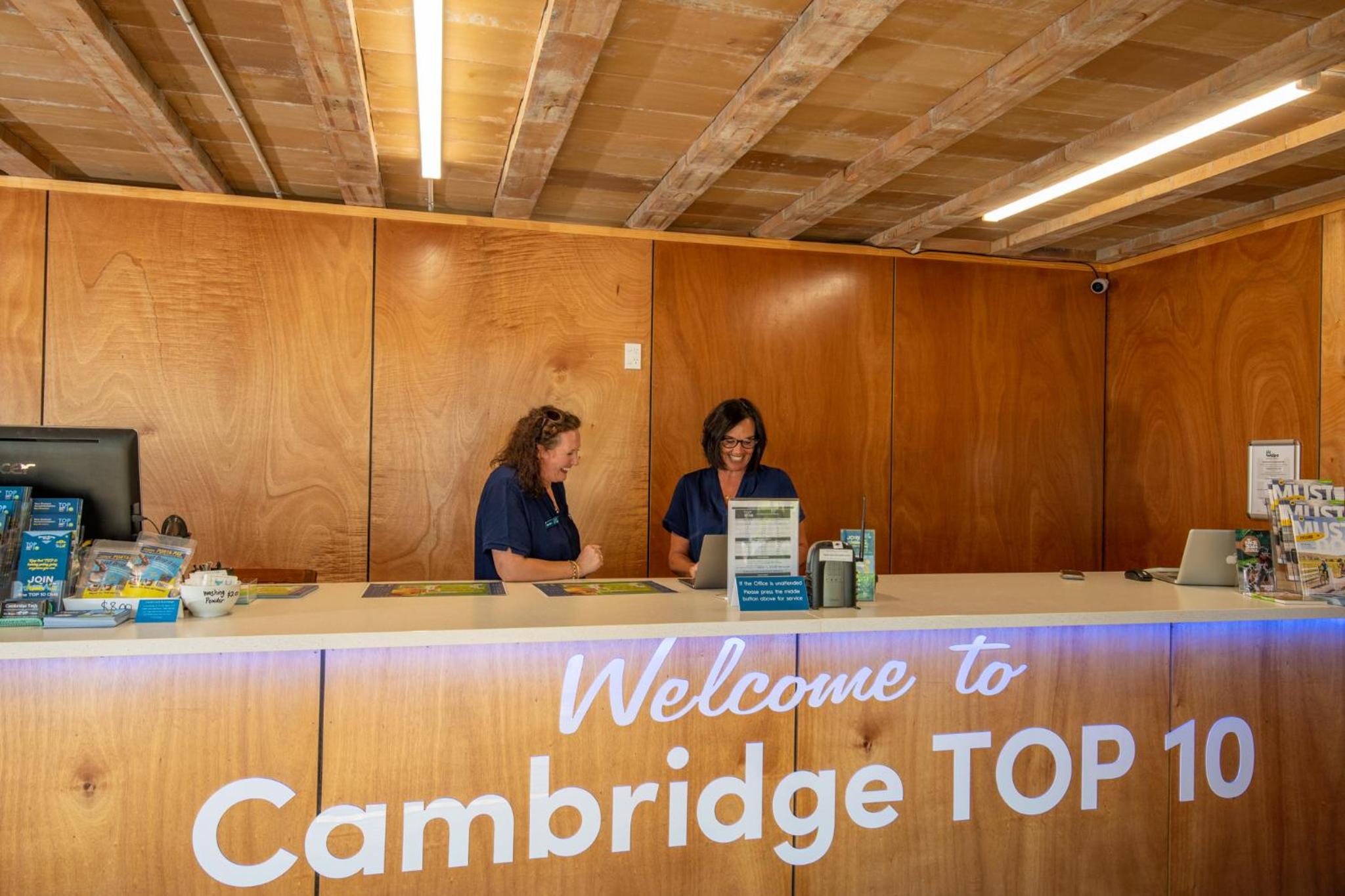 Cambridge Top 10 Holiday Park
