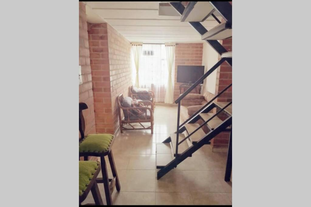 Casa completa amoblada Paipa con tres alcobas