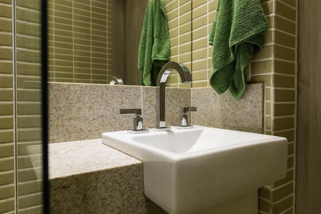 Flor de Copacabana - Praia, Privacidade e Conforto
