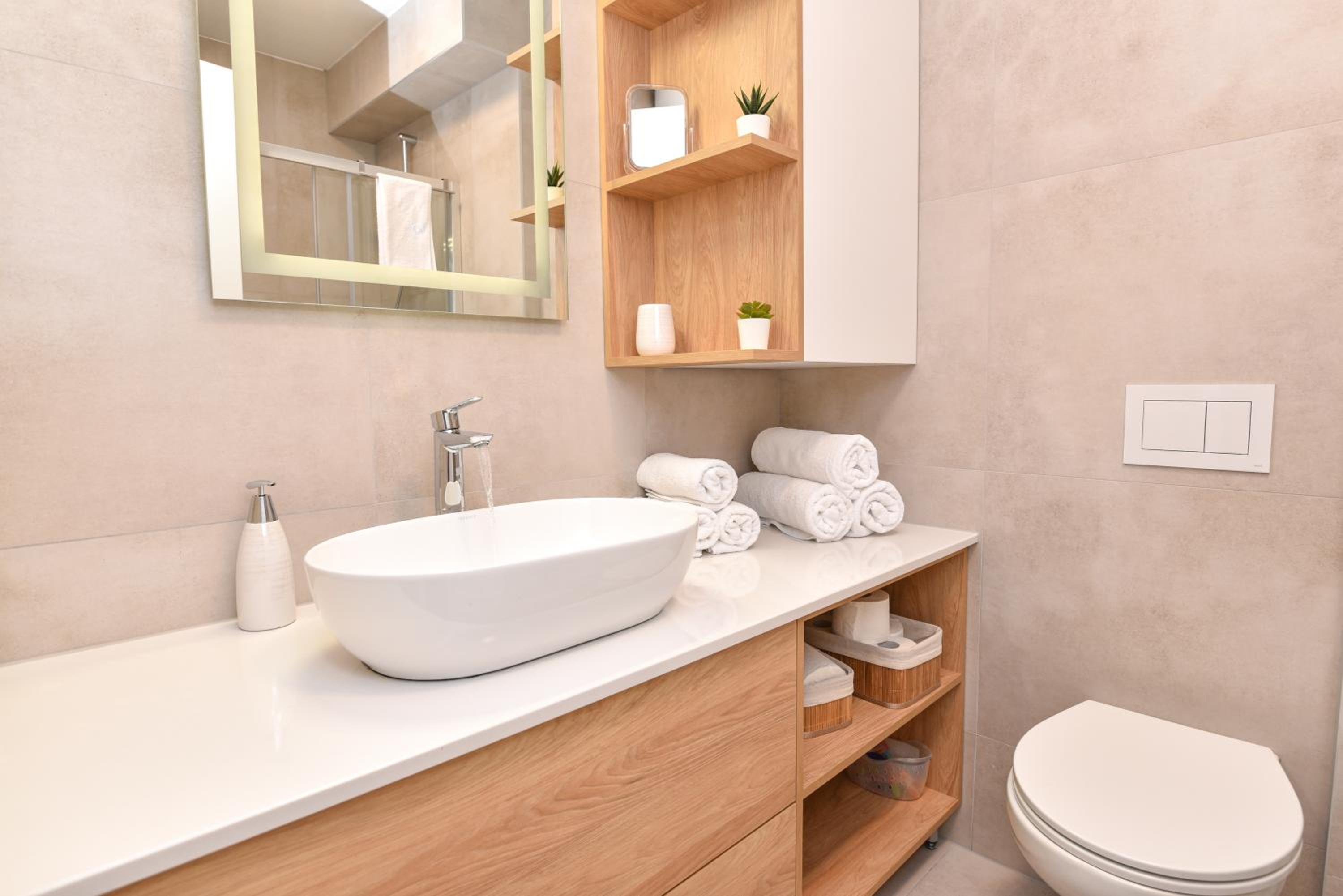 Studio apartment Bee One