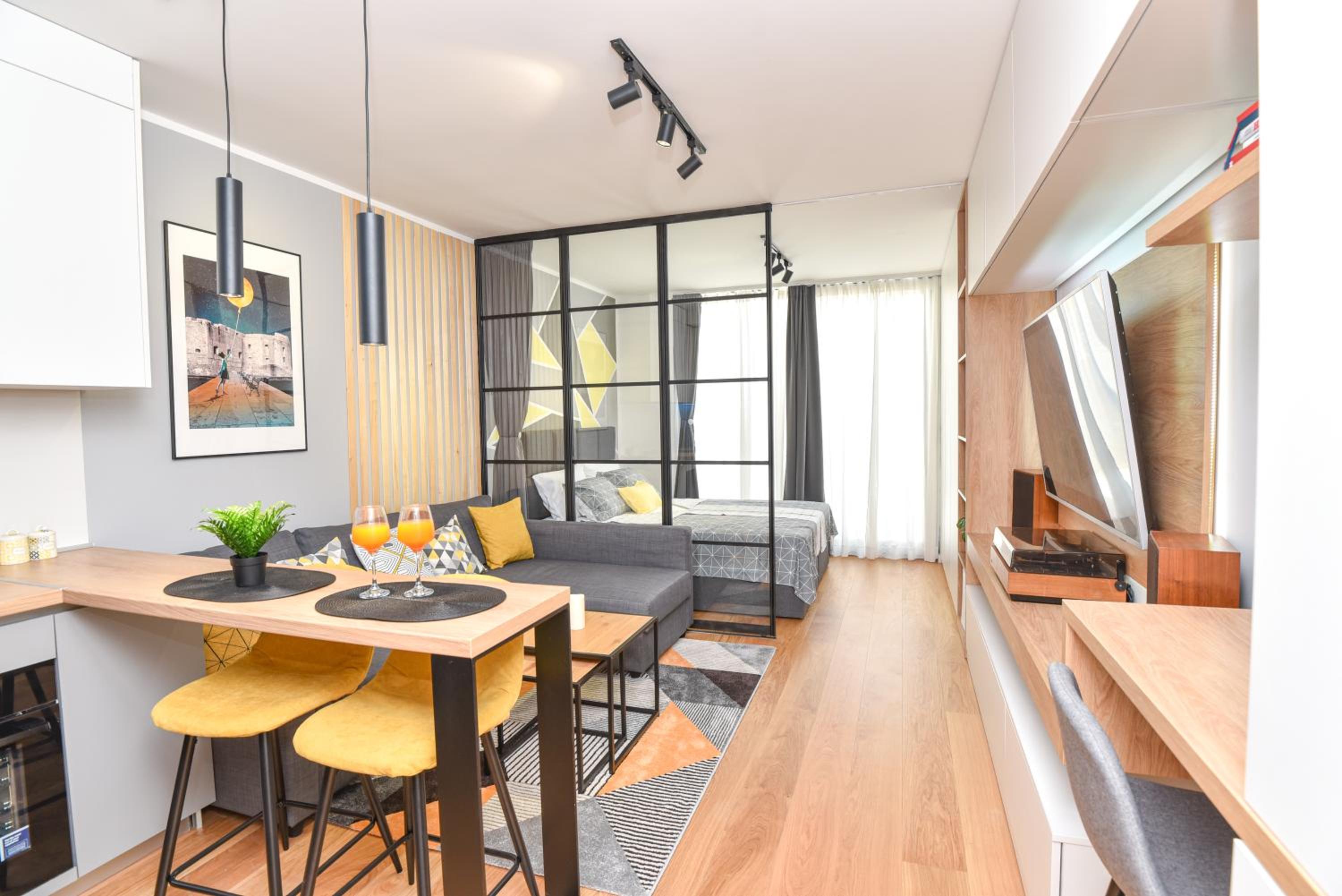Studio apartment Bee One