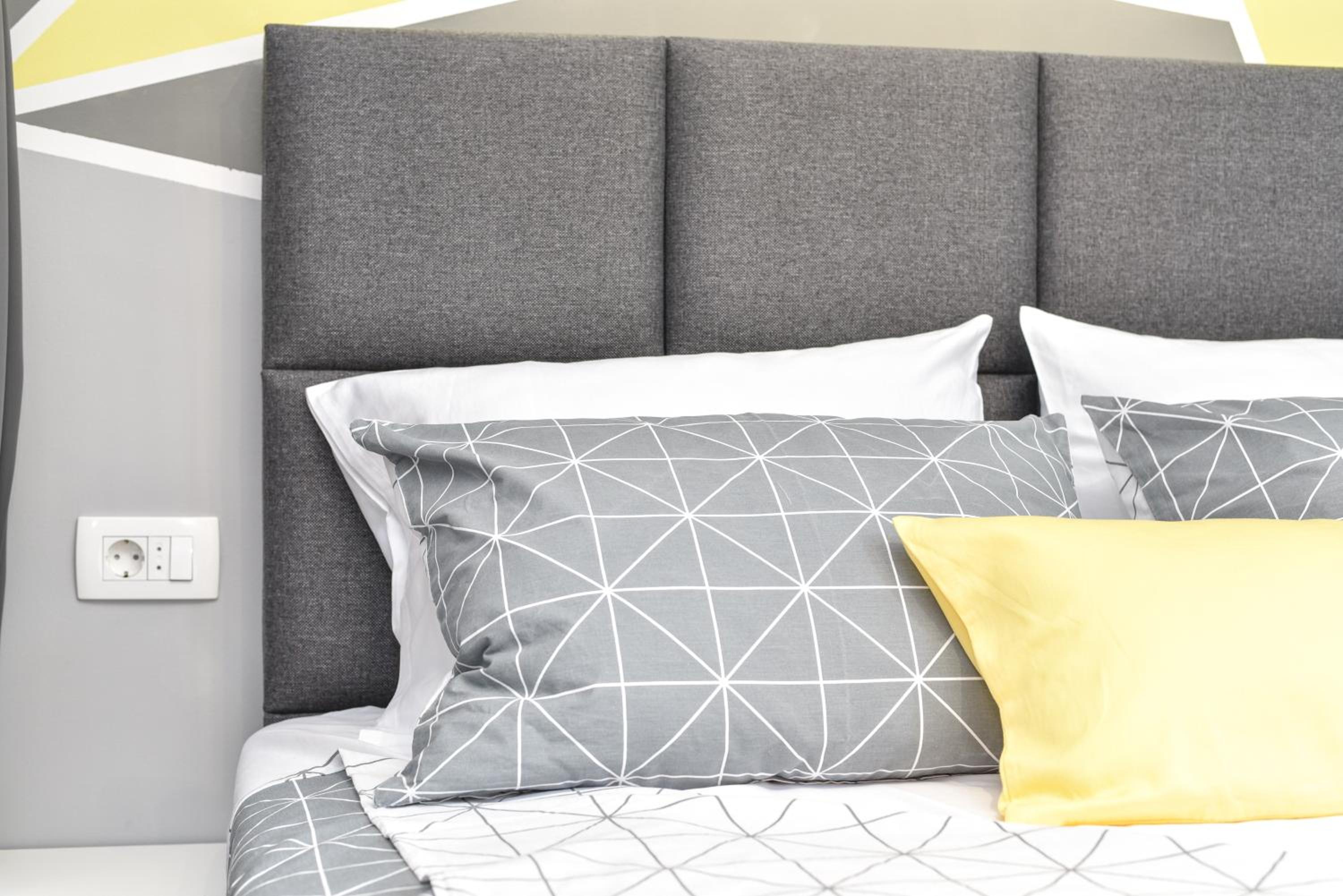 Studio apartment Bee One