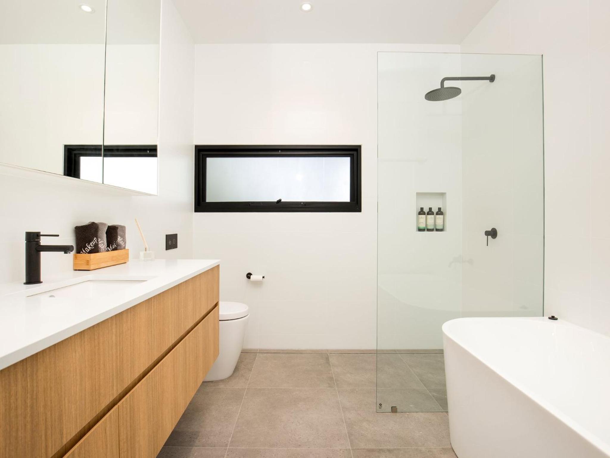 Banksia I Absolute Beachfront
