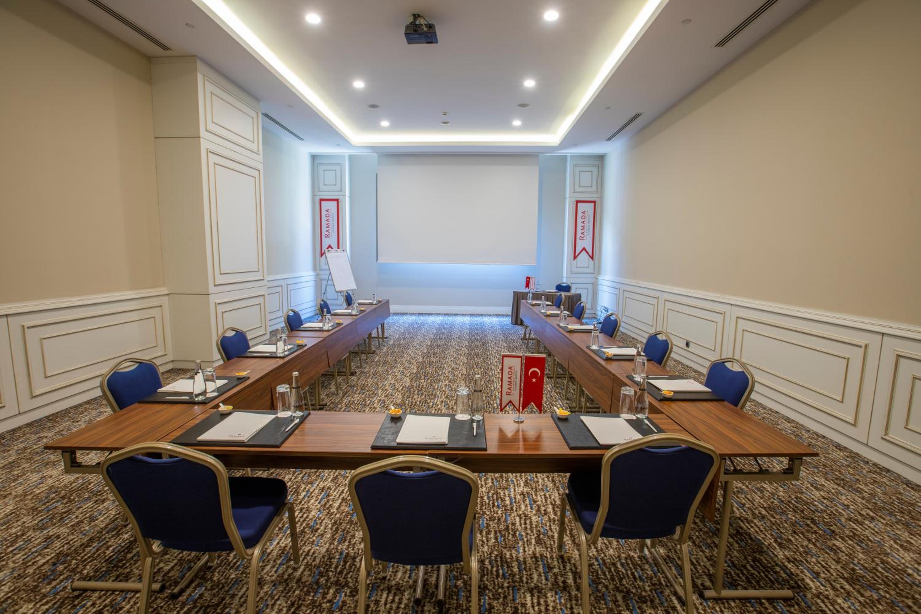 Ramada Otel & Suites by Wyndham İstanbul Merter - Image 55