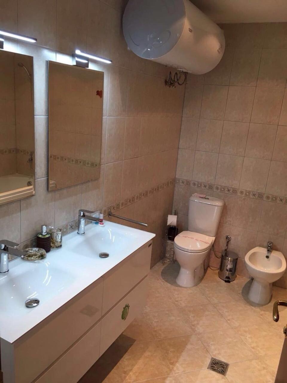 Casa Real B 5-1 view 5