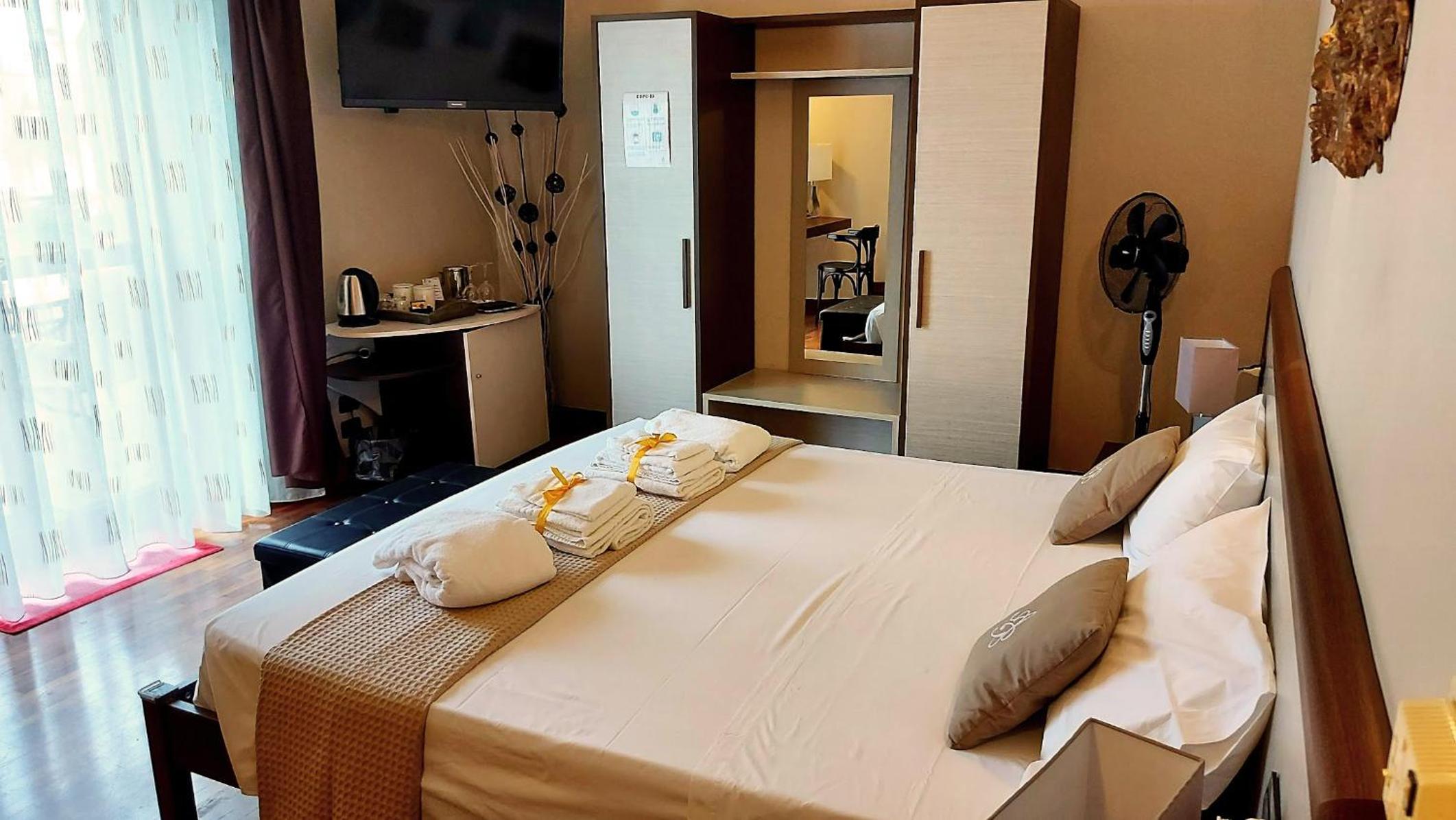 hotel room